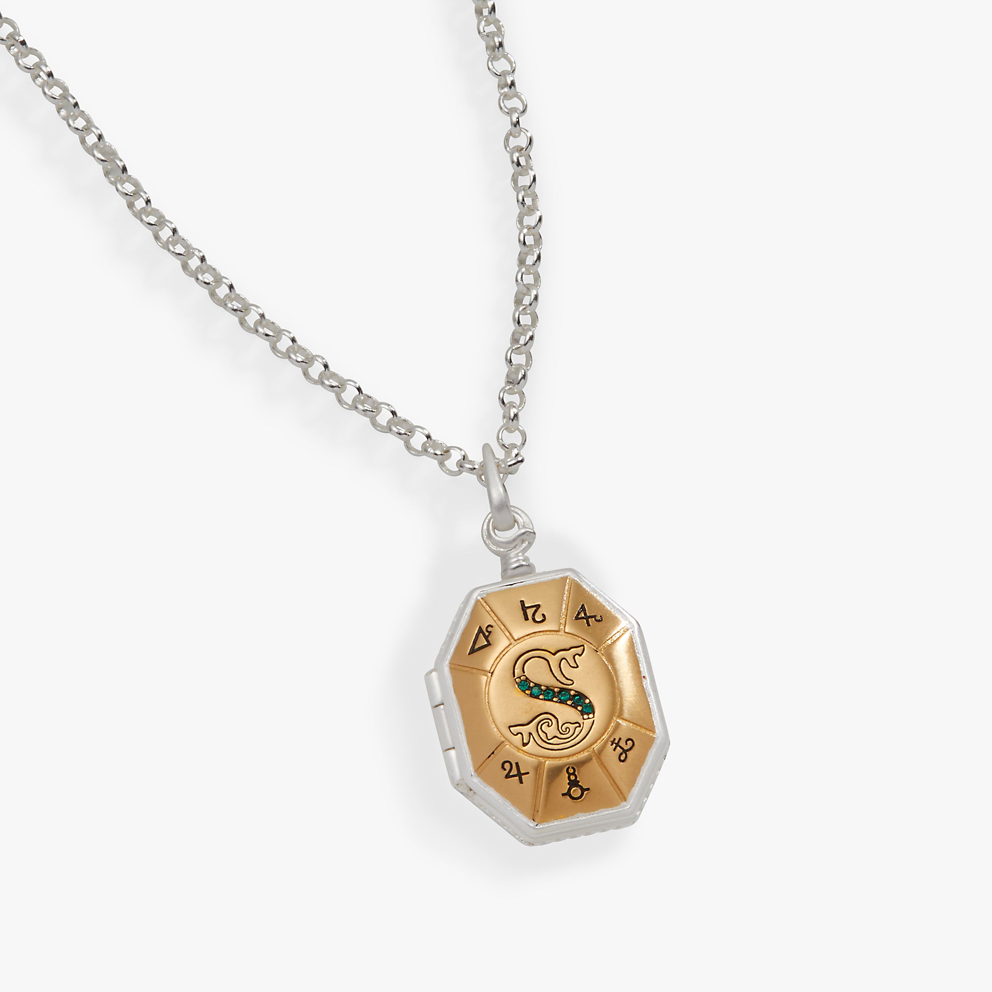 Harry Potter™ Slytherin's Locket Necklace - Authentic Silver Pendant with Chain - Perfect for Cosplay, Halloween & Gift Giving