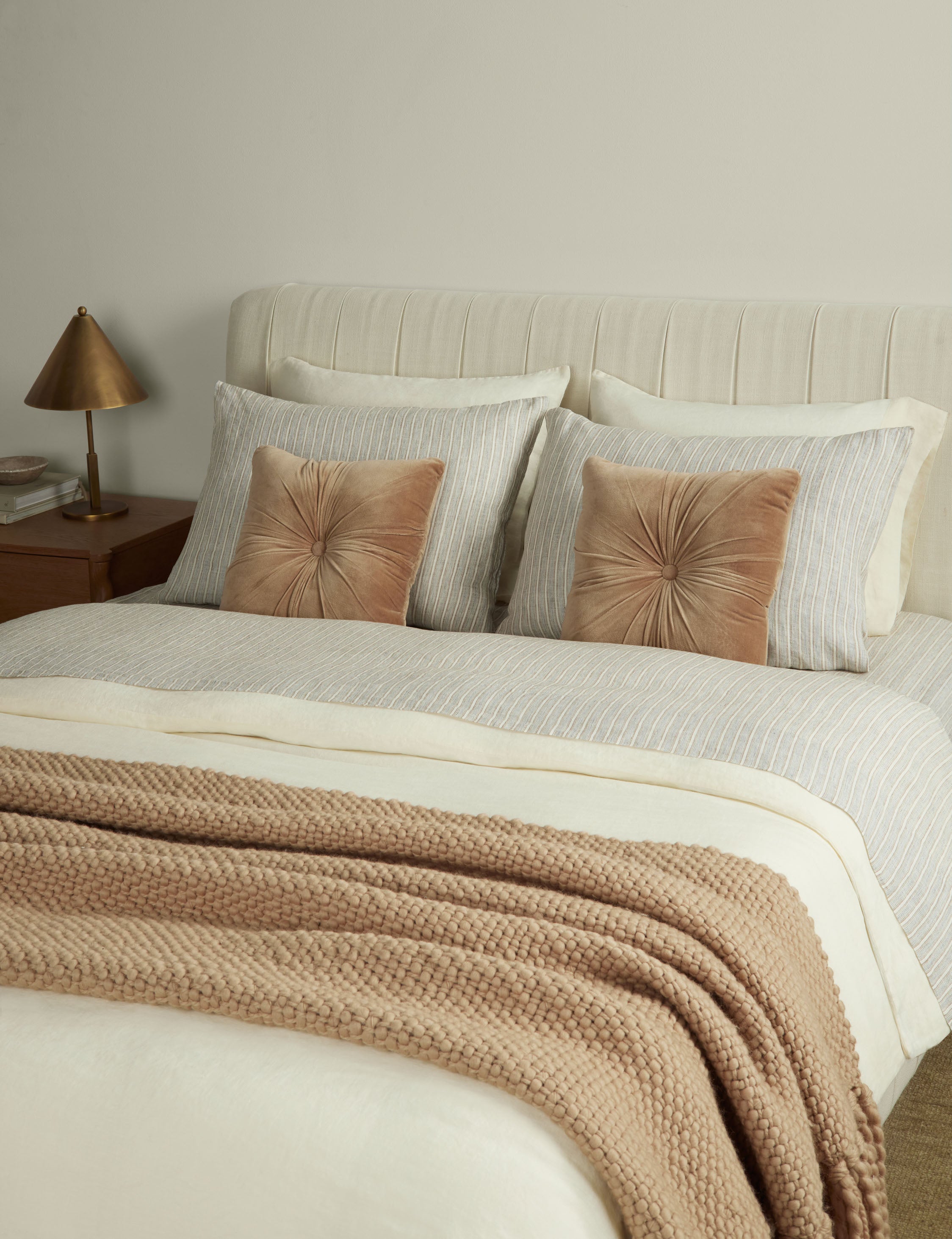 Premium Eadlin Striped European Flax Linen® Sheet Set - 100% Natural Breathable Bedding for All Seasons - Perfect for Master Bedroom, Guest Room & Vacation Homes