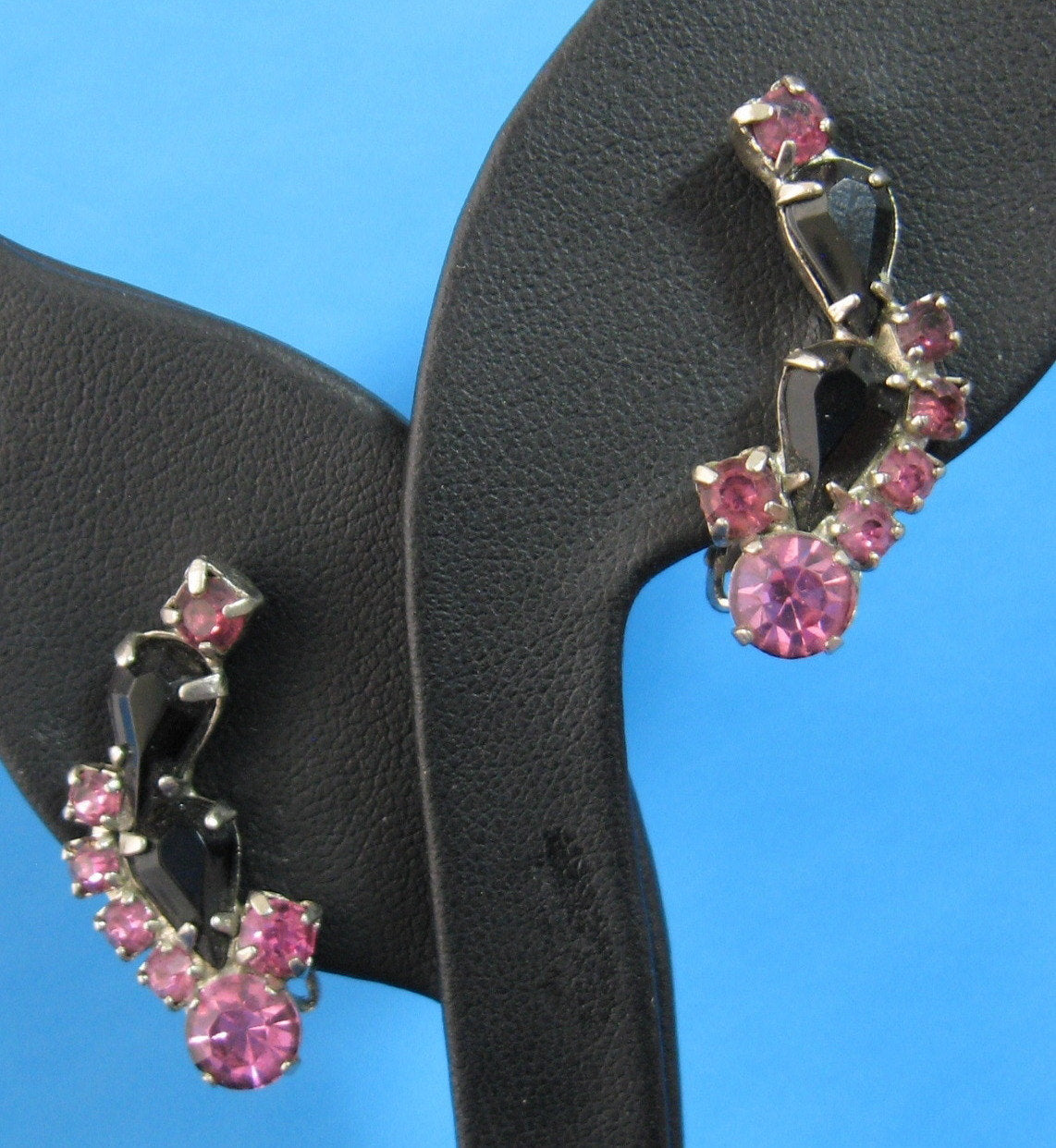 Vintage 1950s Retro Rhinestone Earrings - Pink & Black Round & Pear Shape Crescent Clip-Ons for Women | Perfect for Parties, Weddings & Vintage Fashion