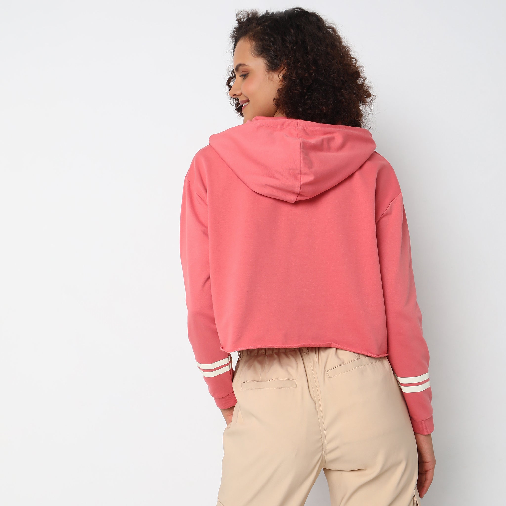 Stylish Boxy Fit Graphic Sweatshirt for Women | Trendy Oversized Pullover | Casual Streetwear & Loungewear | Perfect for Everyday Wear, Coffee Dates & Weekend Outings