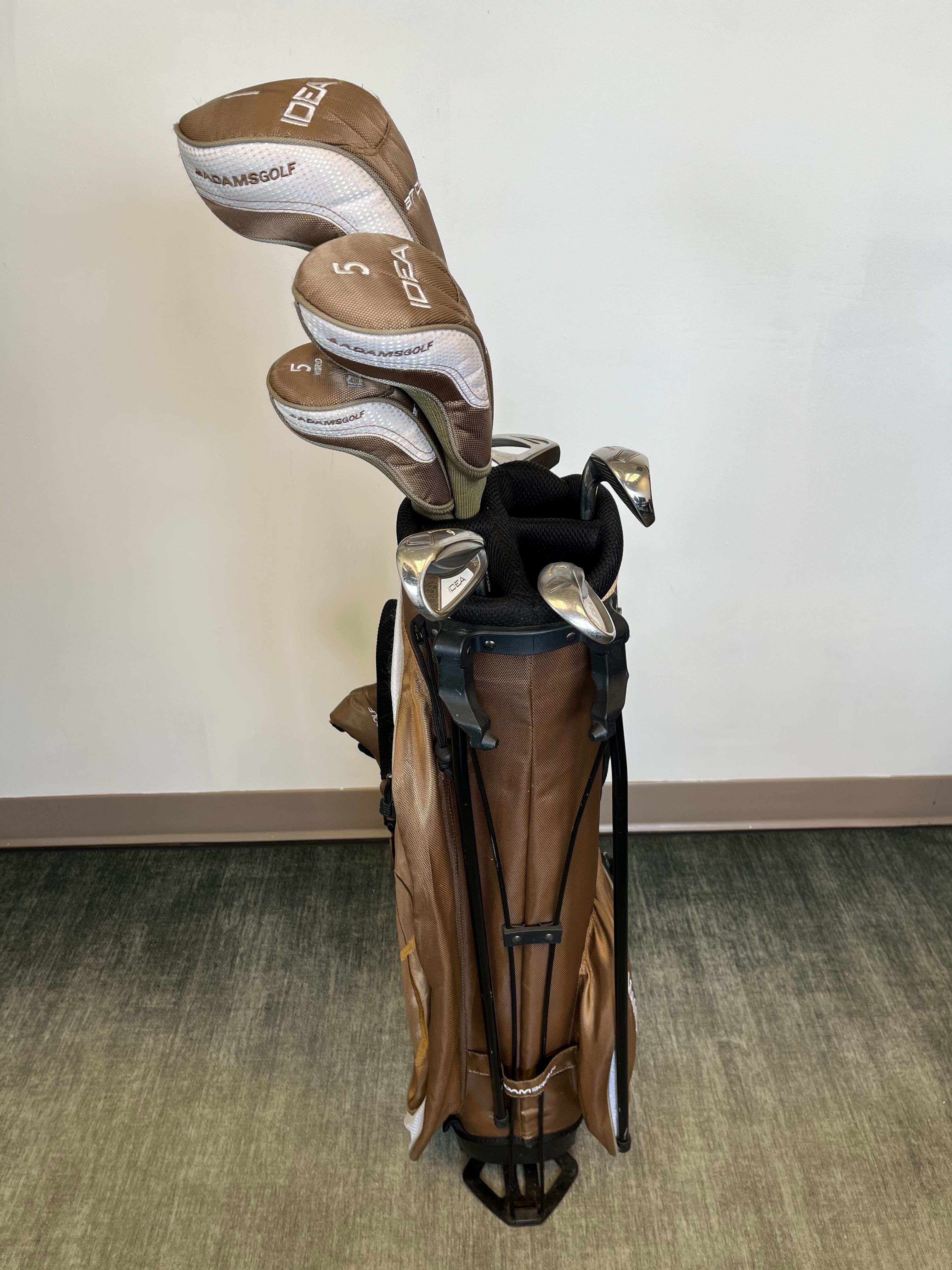 Adams Idea a7OS Complete Golf Club Set for Women - Right Handed with 1W, 5W, 5H, 7i, 9i, SW - Ladies Flex - Perfect for Beginners & Casual Golfers on the Course