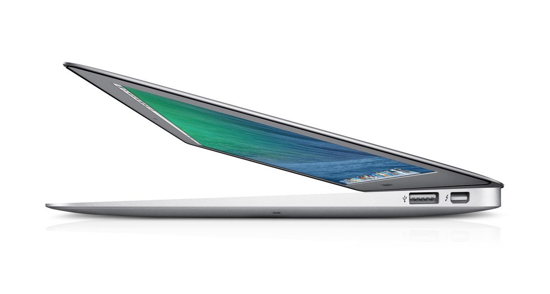 Refurbished Apple MacBook Air 11-inch (Early 2014) - Intel Core i5 1.4GHz, 4GB RAM, 128GB SSD - Lightweight Laptop for Students, Business & Travel
