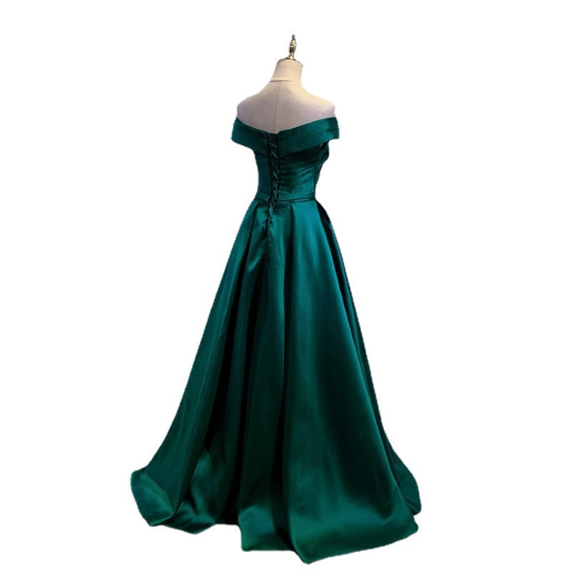 Elegant Off Shoulder Emerald Green Long Prom Dress - Satin Formal Evening Gown for Women - Perfect for Homecoming, Wedding Guest & Black Tie Events