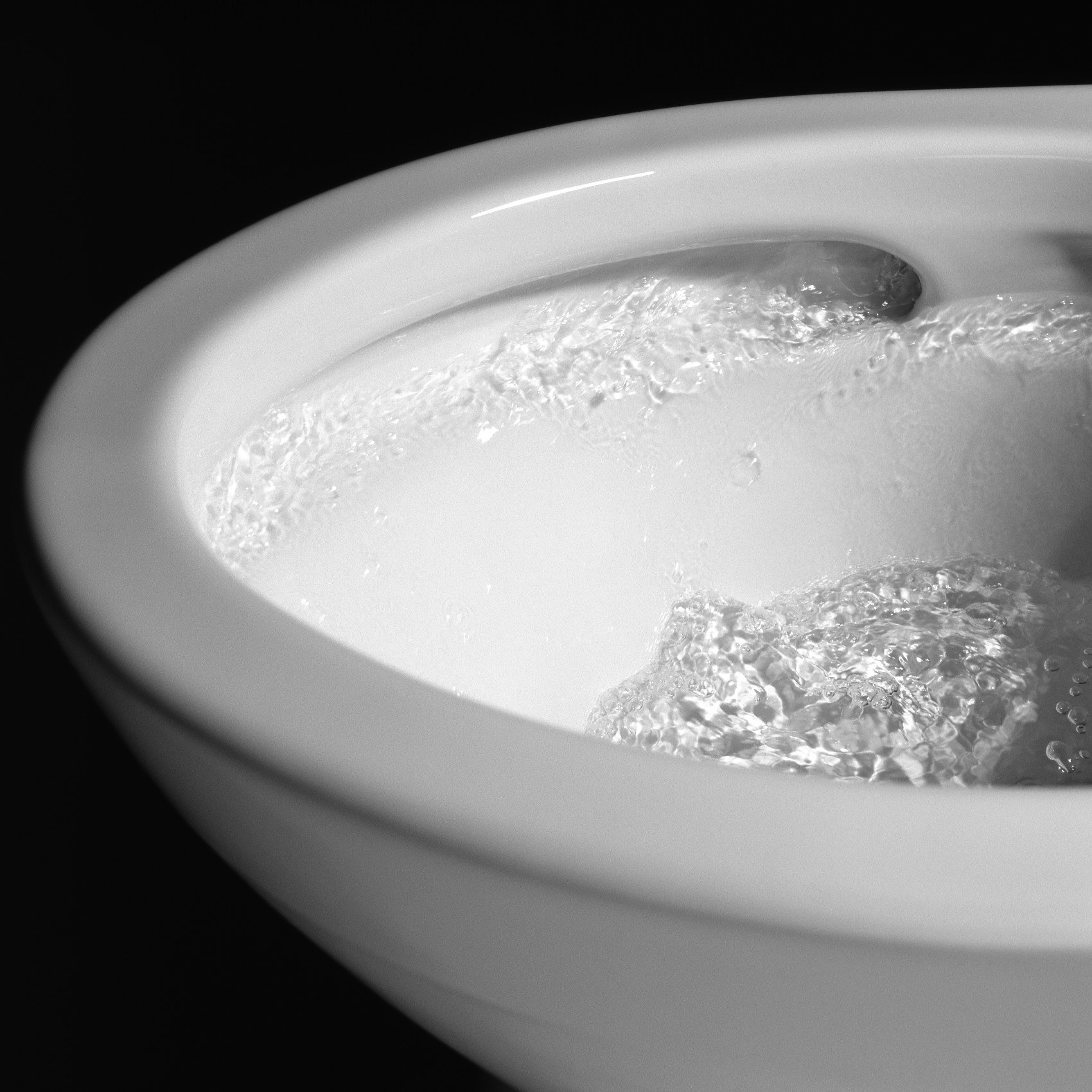 TOTO Drake Transitional Two-Piece Elongated Toilet 1.28 GPF Universal Height with TORNADO FLUSH Technology, 10-Inch Rough-In and CEFIONTECT Coating - Cotton White (CST786CEFG.10#01) - Perfect for Modern Bathrooms, Water-Efficient Homes & ADA-Compliant Spaces