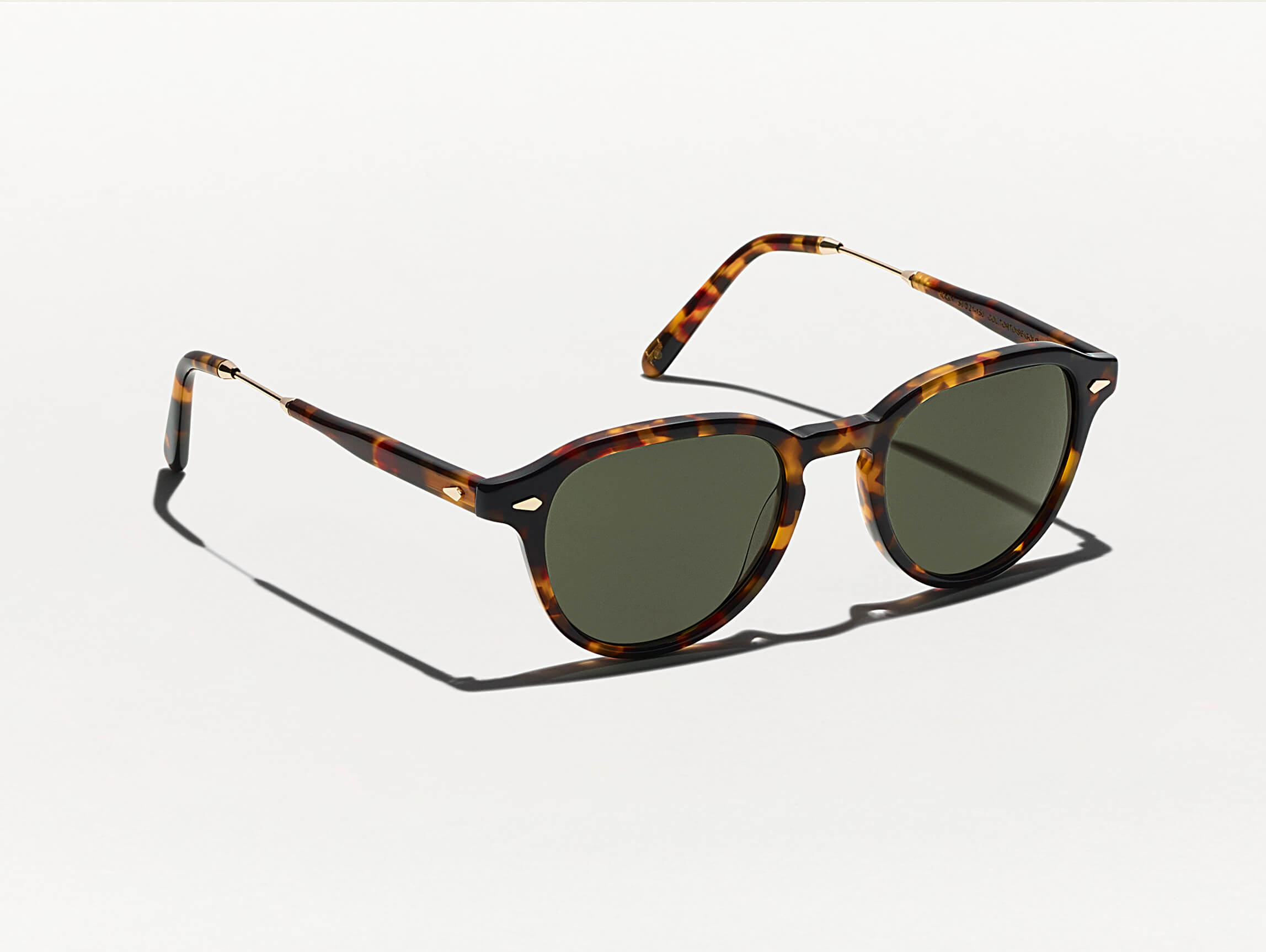 Kash Sun - Premium UV Protection Sunglasses for Men & Women - Stylish Polarized Shades for Outdoor Activities, Driving, Beach & Travel