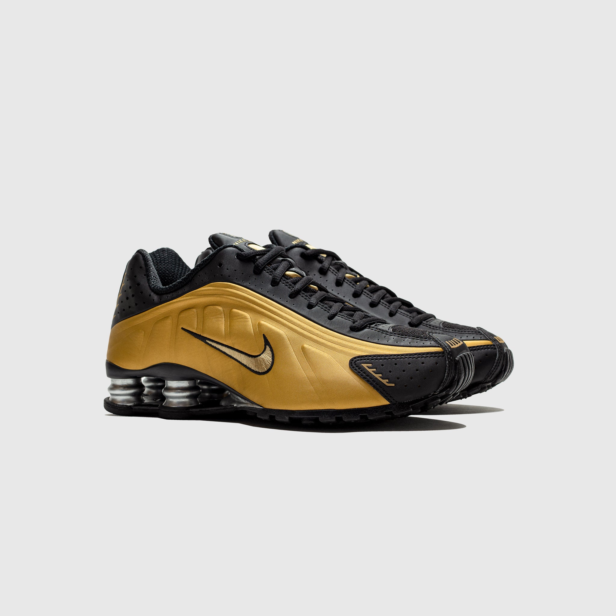 WMNS SHOX R4 Running Shoes for Women - Metallic Gold Athletic Sneakers - Lightweight Cushioned Workout Shoes for Jogging, Gym & Casual Wear