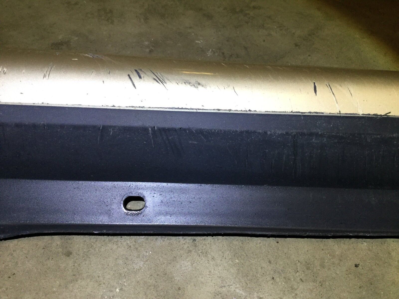 Original Lexus GS300 00-05 Left Front Rocker Panel Molding Side Skirt Replacement - Perfect for Body Repair & Car Restoration Projects