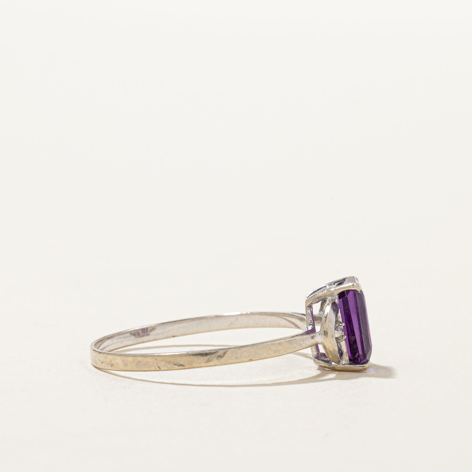 Amethyst and Diamond Ring - 0.85ct Amethyst with 0.005ctw Diamond Accents - Size 7 - Elegant Purple Gemstone Jewelry for Women - Perfect for Engagement, Anniversary & Special Occasions
