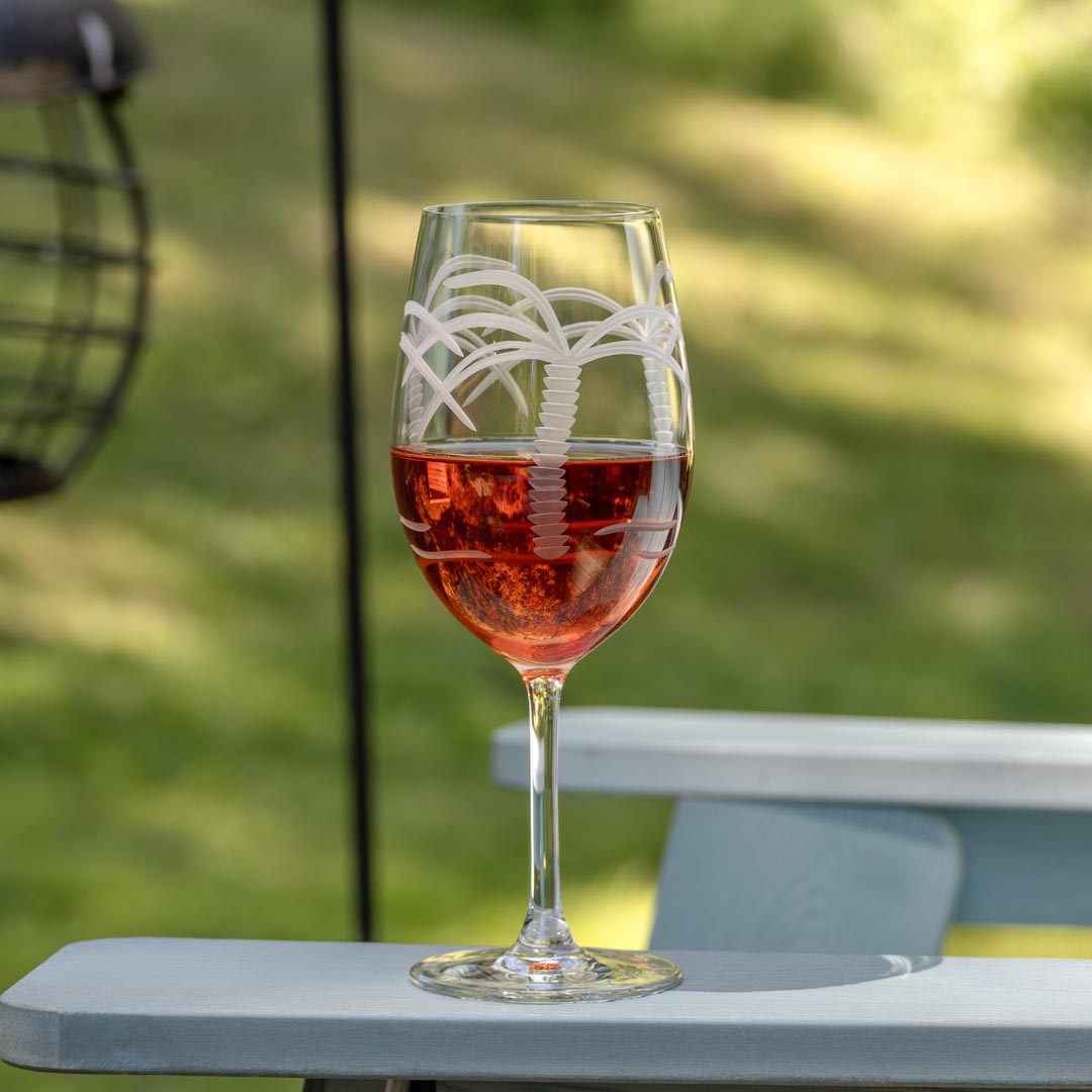18oz Palm Tree All-Purpose Wine Glasses - Set of 4 | Perfect for Beach Parties, Tropical Themed Events & Outdoor Entertaining
