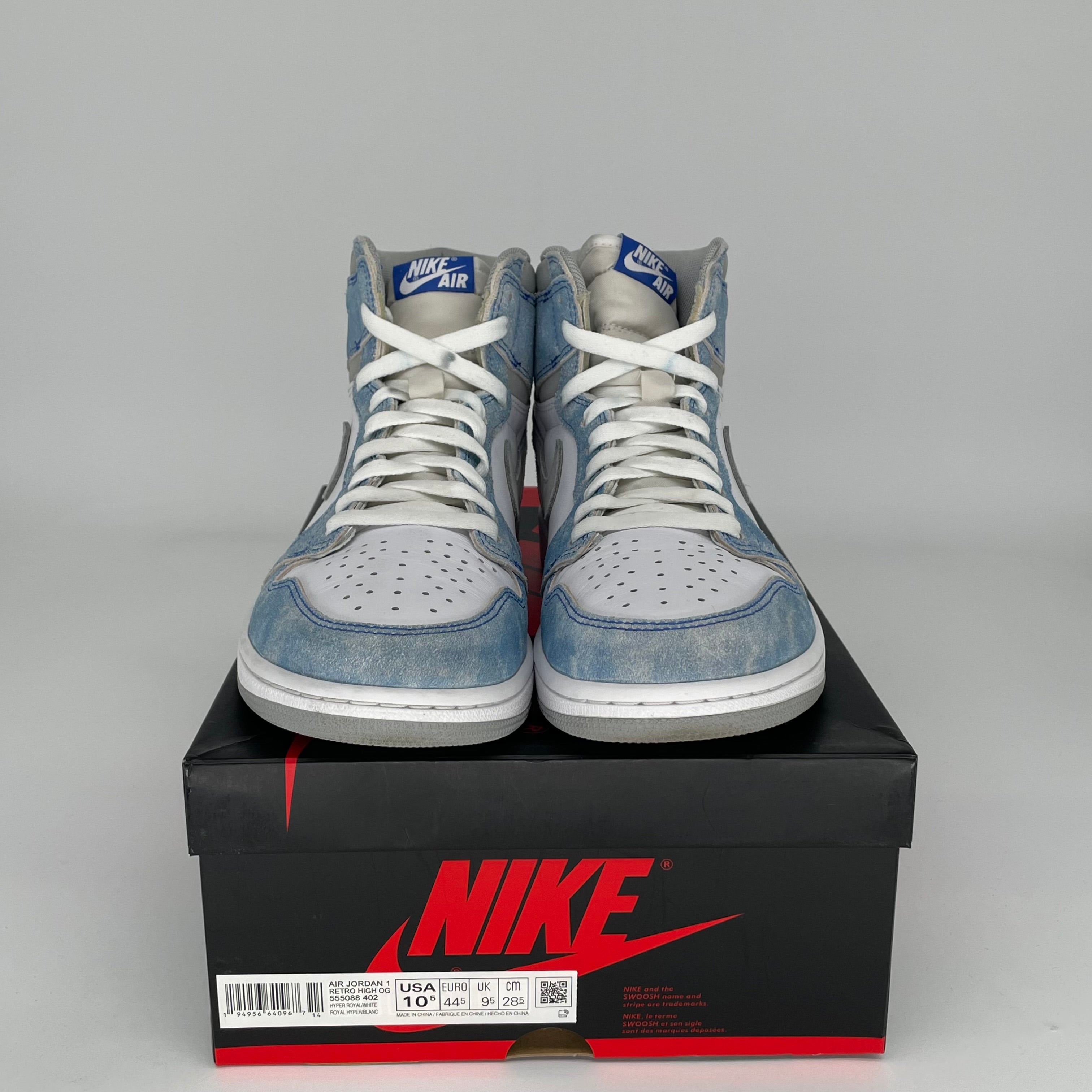 AIR JORDAN 1 HYPER ROYAL Sneakers - Men's Size 10.5 (555088-402) - Blue & White High-Top Basketball Shoes for Streetwear & Casual Style