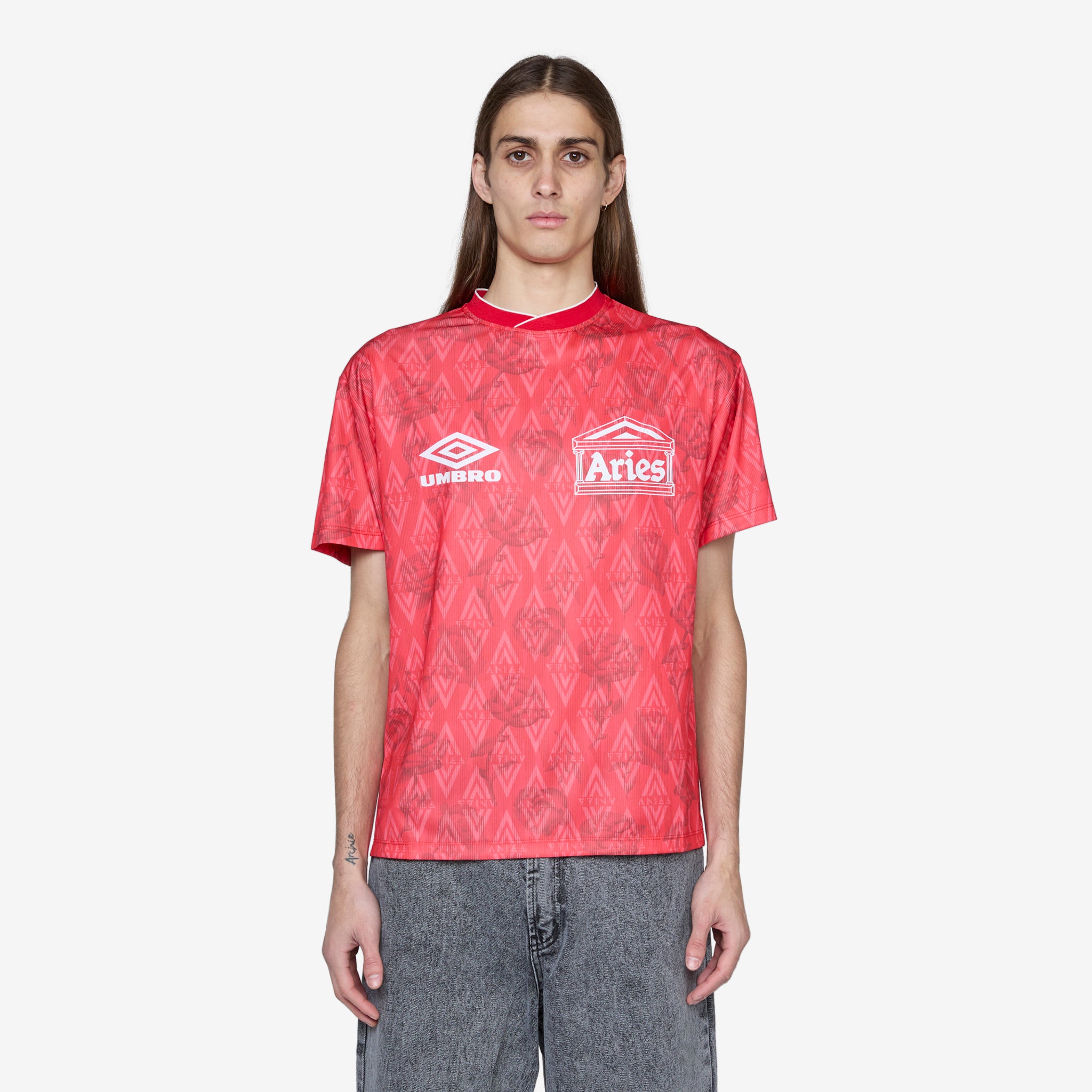 Aries x Roses Red Short Sleeve Football Jersey - Men's Sports Soccer Shirt for Training & Match Play