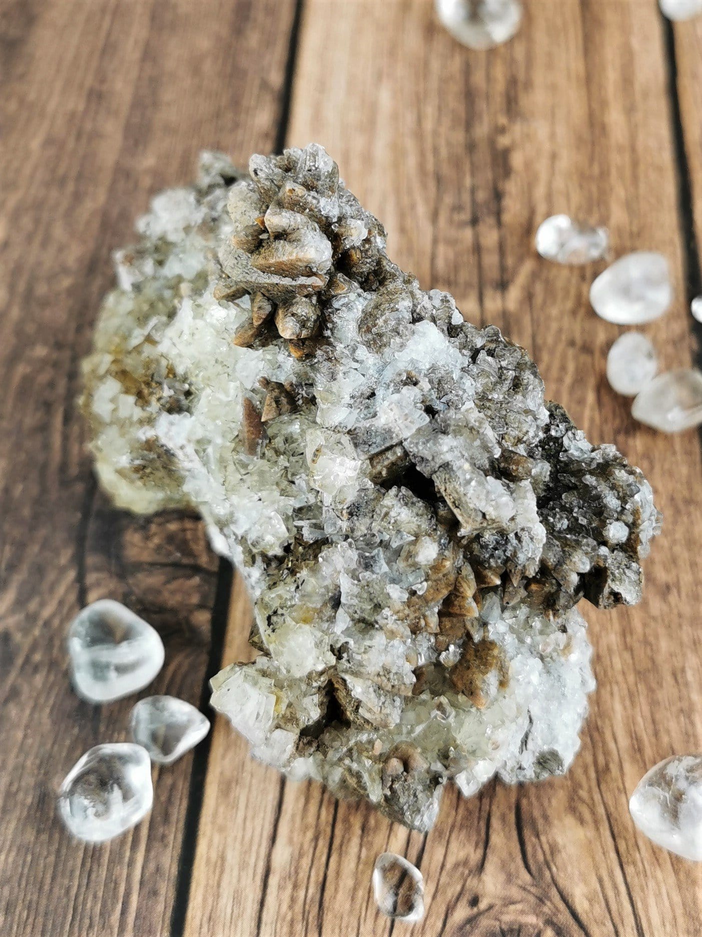 Natural Dogtooth Calcite Crystal Specimen - Healing Stone for Meditation, Energy Work & Home Decor
