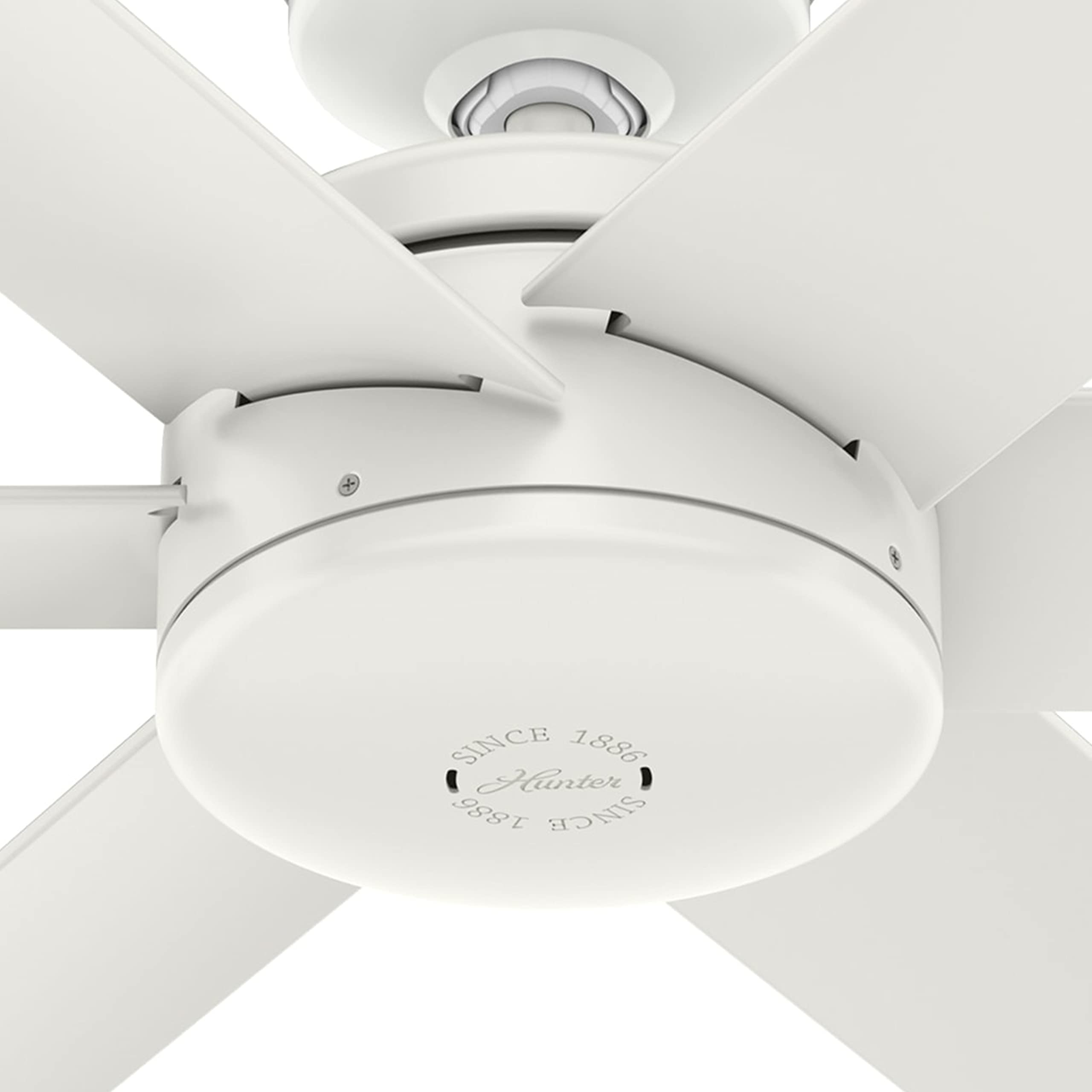 Hunter Fan 44 Inch Casual Fresh White Indoor/Outdoor Ceiling Fan with 6 Blades - Energy Efficient Cooling for Patio, Bedroom, Living Room, Office, Basement & Kitchen - Perfect for Home, Commercial & Outdoor Spaces (Renewed)