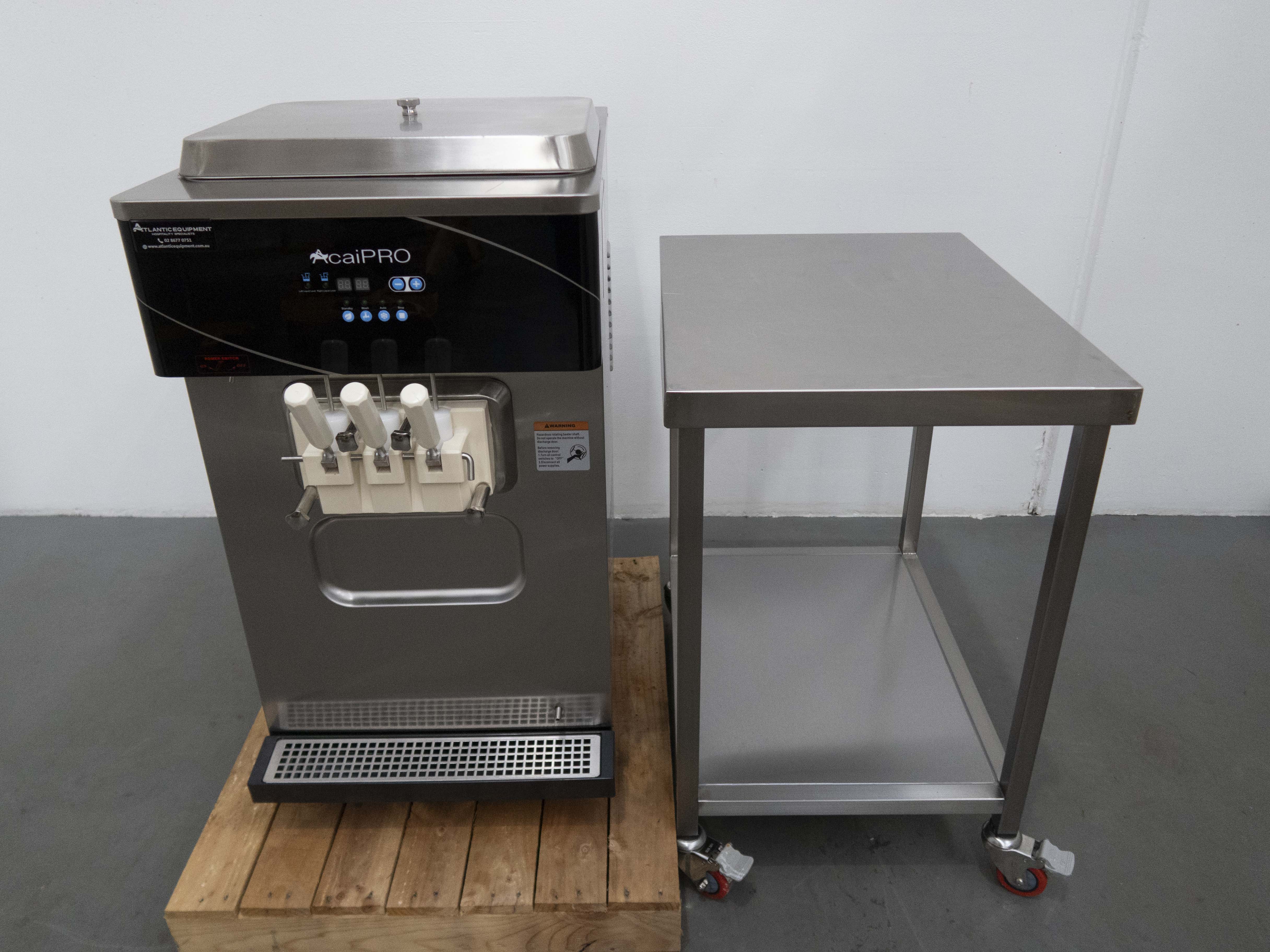 ACAiPRO B22 Acai Machine - Professional Commercial Blender for Smoothies, Juices & Frozen Treats | Perfect for Restaurants, Cafes & Health Food Stores