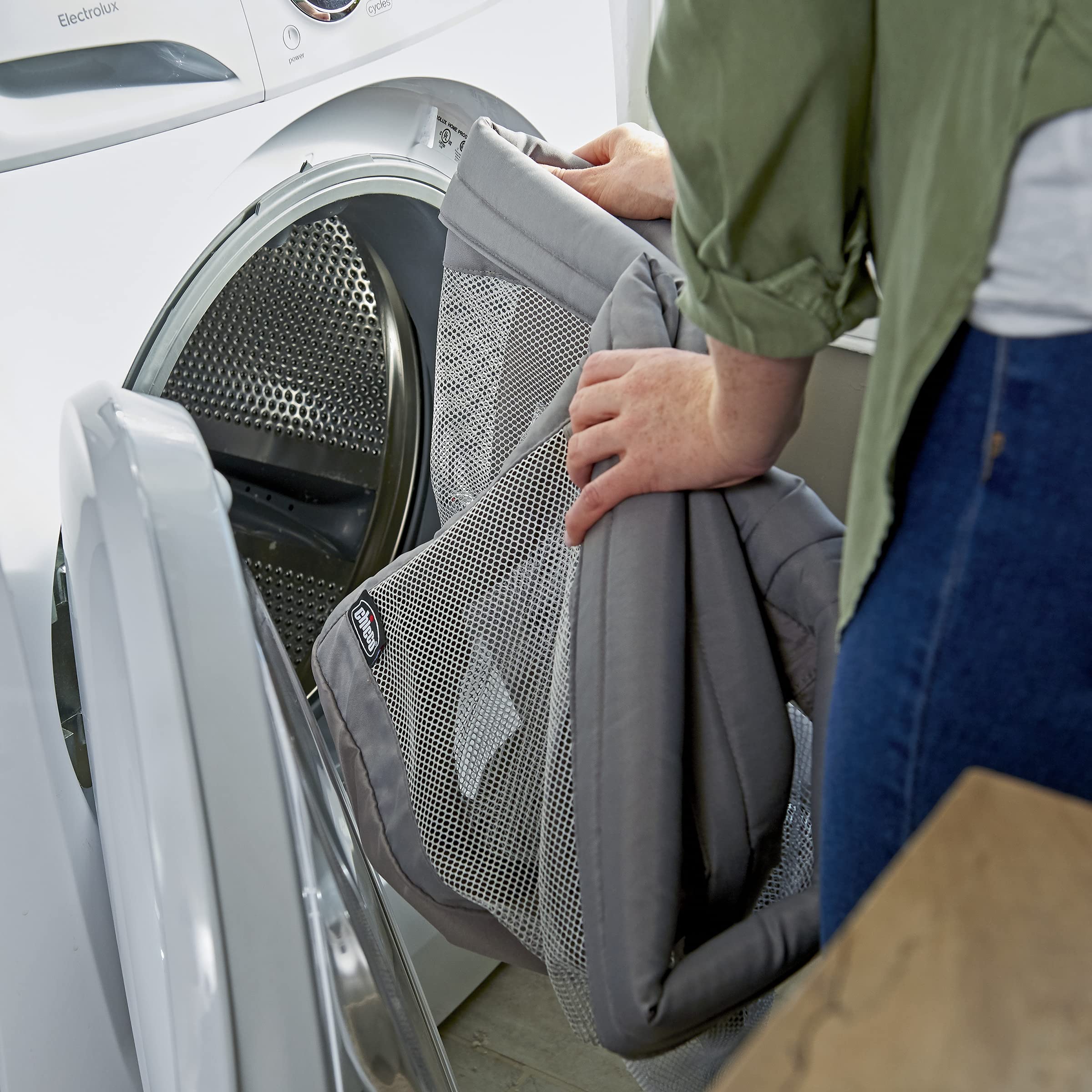 Chicco LullaGo Anywhere Portable Bassinet - Lightweight Travel Crib with Waterproof Mattress & Carry Bag | Space-Saving Design for Newborns | Perfect for Home, Travel & Outdoor Use (Sandstone/Grey)