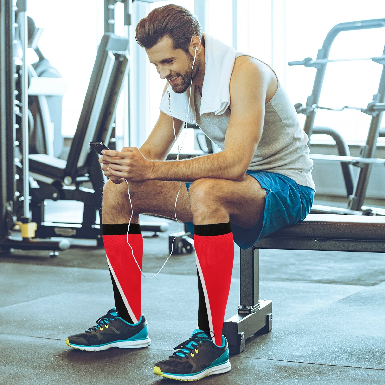 Fisyme Compression Socks for Women & Men - Warm, Comfortable Athletic Crew Socks for Running, Hiking, Cycling - Perfect for Workouts, Sports & Outdoor Activities