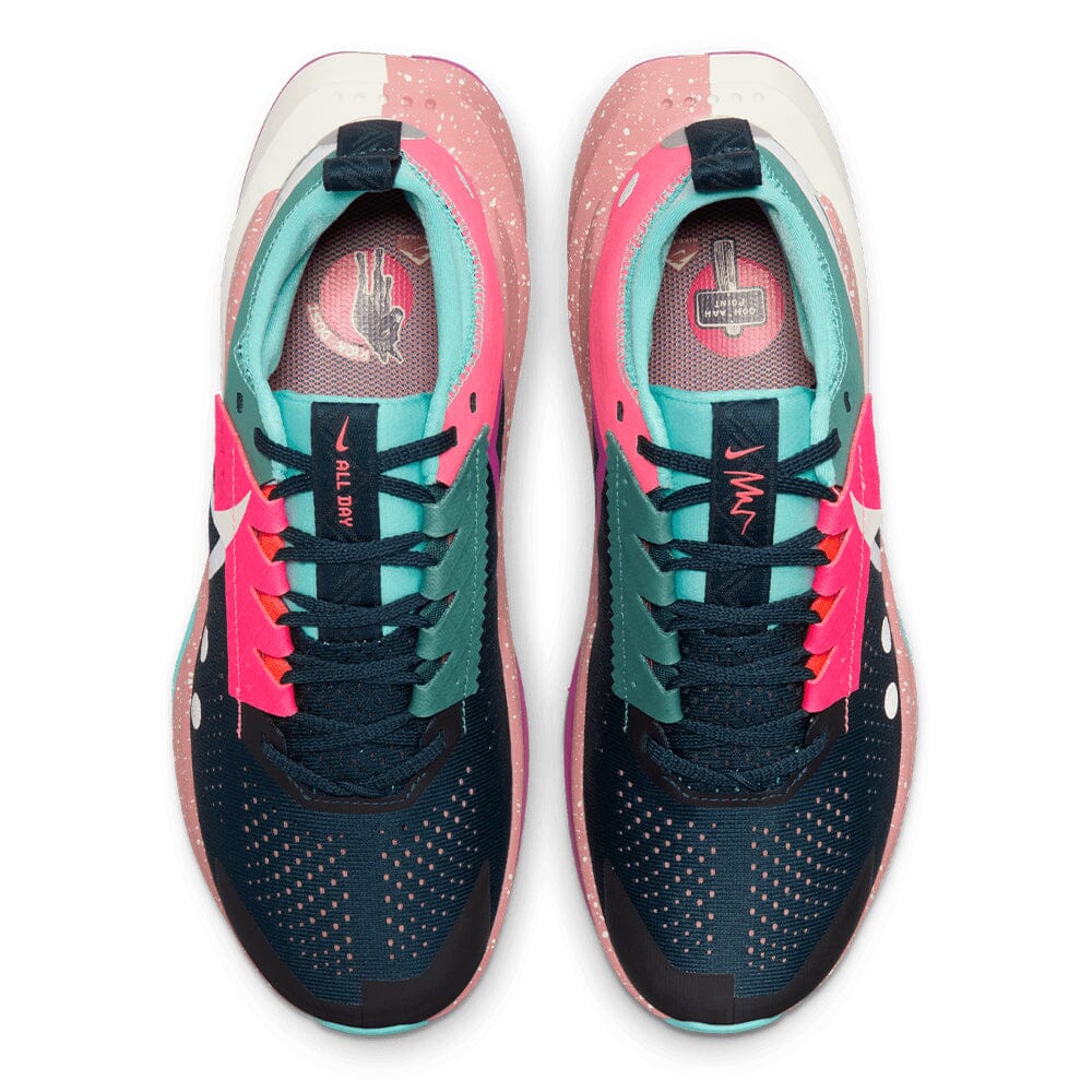Nike Women's Zegama Trail 2 Running Shoes - Lightweight Hiking & Trail Running Shoes for Women with Superior Traction - Perfect for Outdoor Adventures, Mountain Trails & Fitness Training