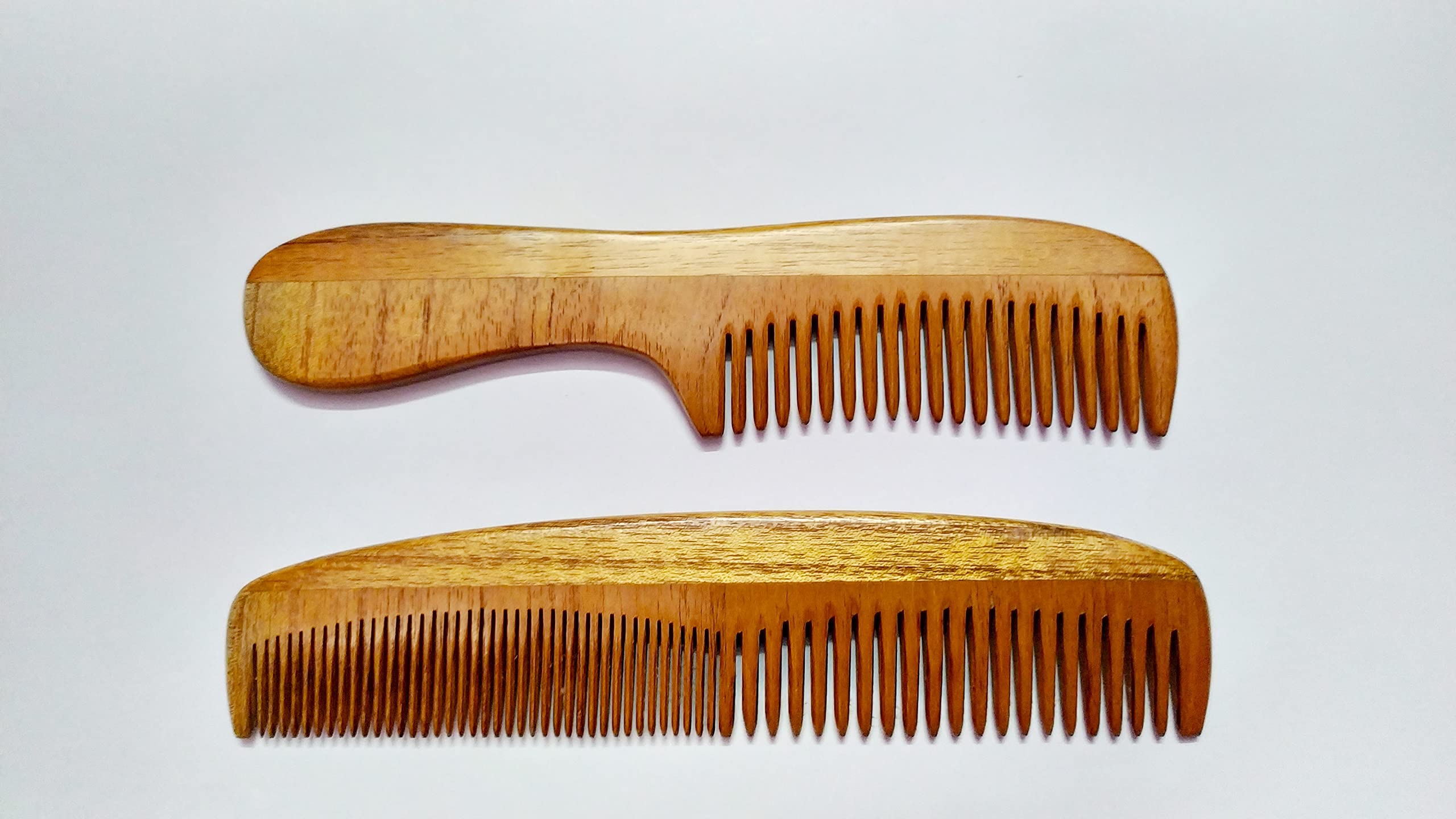 Premium Neem Wood Hair Comb for Hair Growth & Dandruff Control - Natural Wooden Comb for Men & Women - Frizz & Hairfall Solution - Handcrafted Ayurvedic Comb for Healthy Hair - Perfect for Daily Hair Care & Styling at Home or Travel