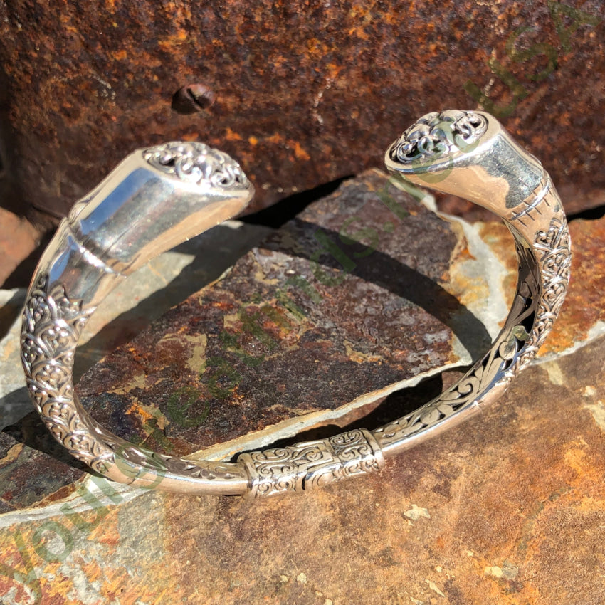 Sterling Silver Hinged Oval Bracelet for Women - Elegant Adjustable Bangle Jewelry Gift for Birthday, Anniversary & Special Occasions
