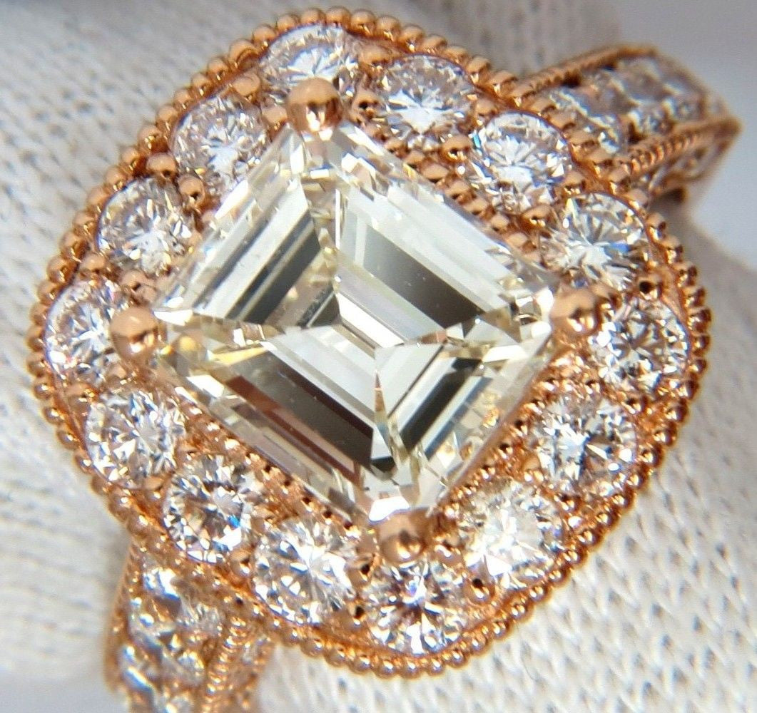 5.37CT GIA Certified Emerald Cut Diamond Ring in 18K Gold - Halo Cluster Bridal Wedding & Anniversary Jewelry Gift for Her - Perfect for Engagement, Proposal, and Special Occasions