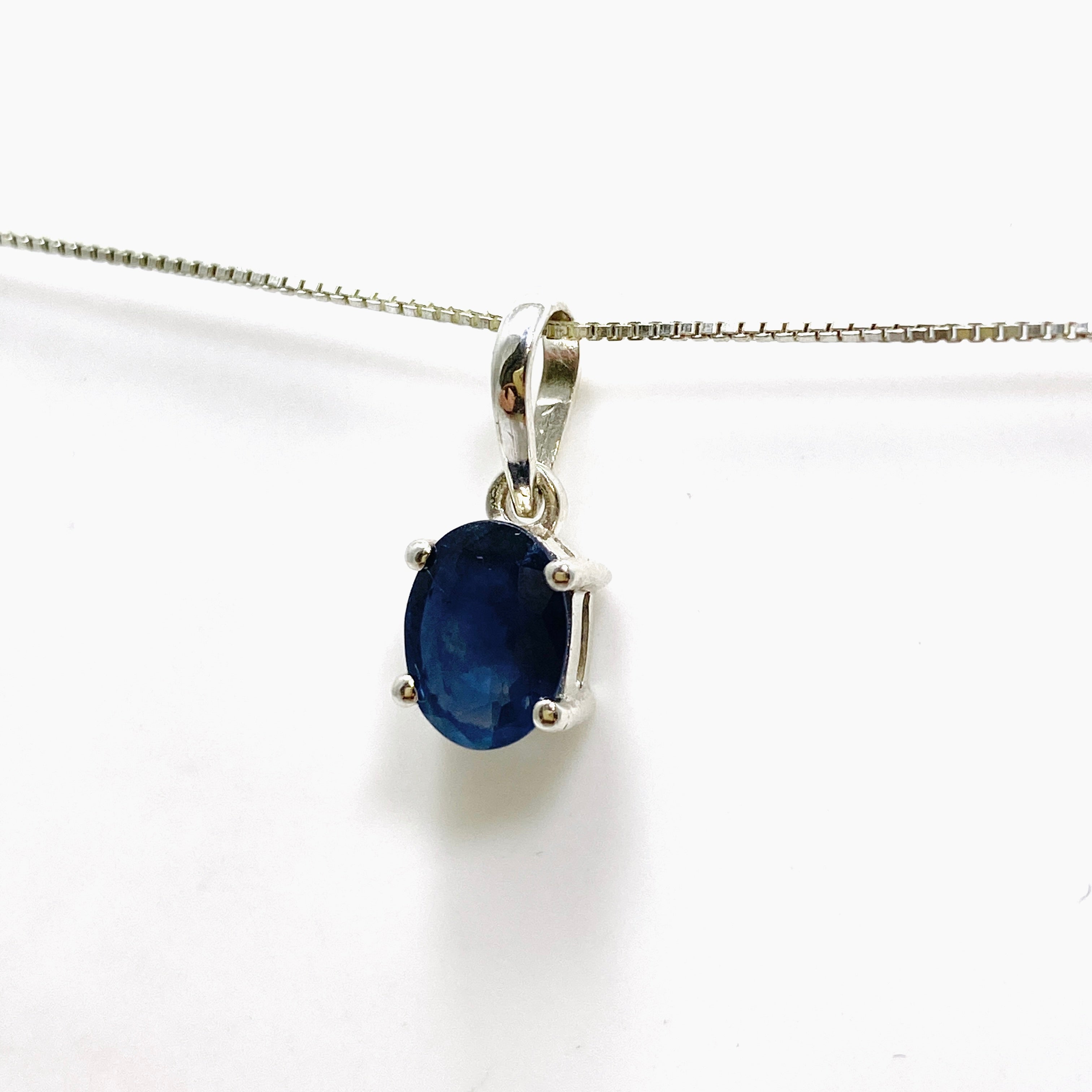 Elegant Sapphire Oval Faceted Pendant Necklace - PPGJ976 - Perfect for Weddings, Anniversaries & Special Occasions