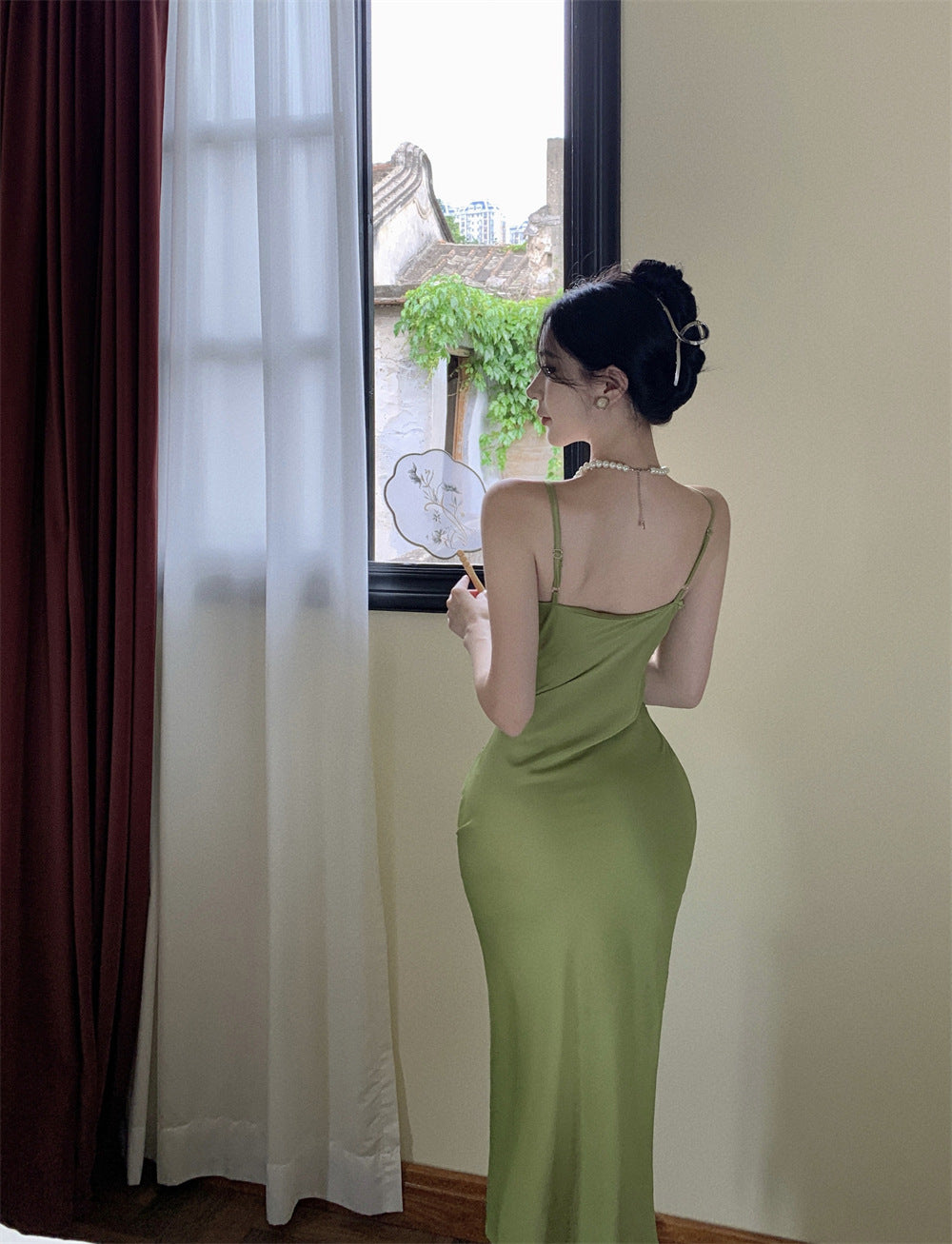 Elegant Green Satin Summer Dress - Slim Fit V Neck Spaghetti Strap Evening Gown for Women | Perfect for Cocktail Parties, Date Nights & Special Occasions