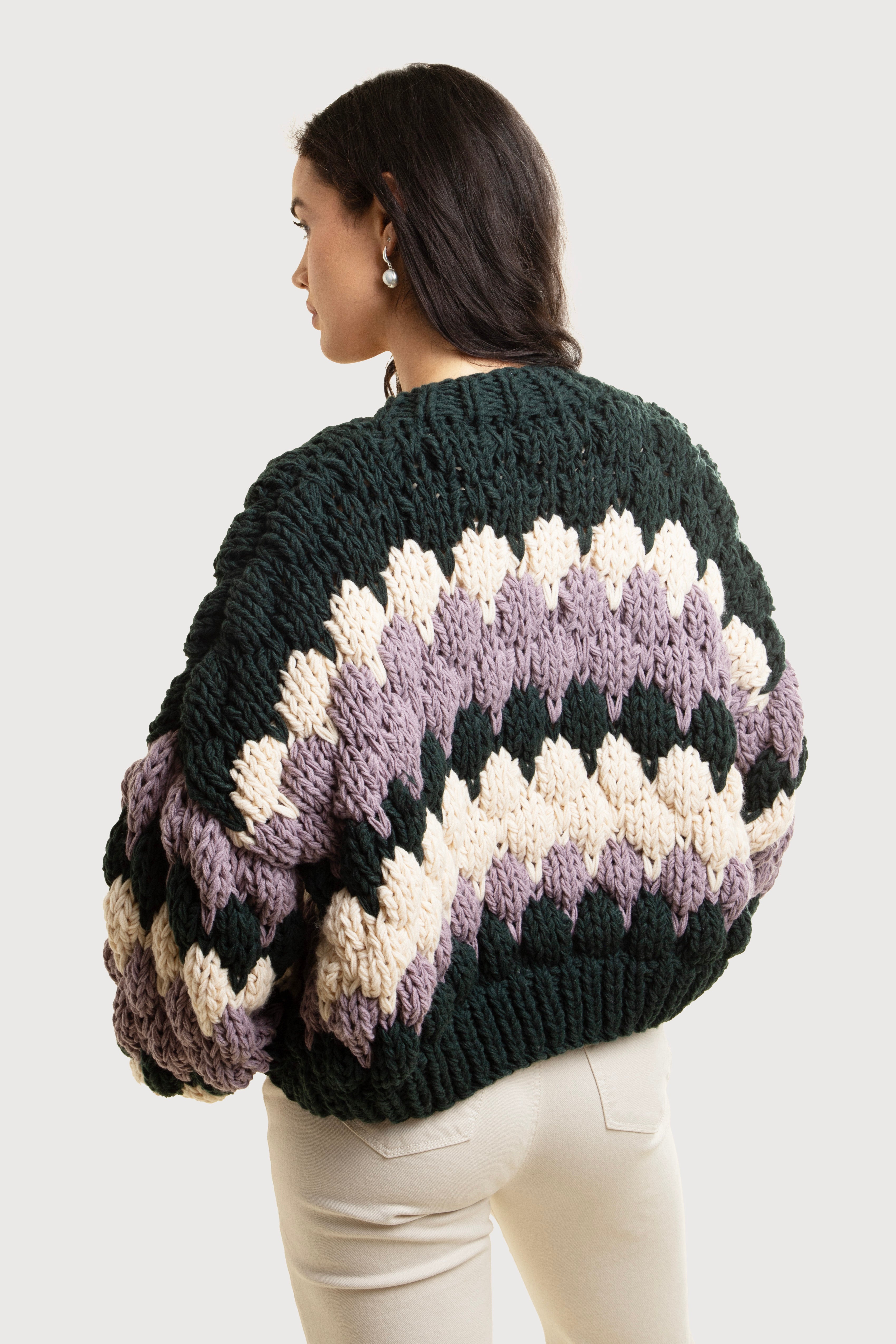 Chunky Knit Cropped Cardigan for Women - Cozy Oversized Sweater for Fall & Winter - Perfect for Layering, Casual Outfits, and Coffee Dates