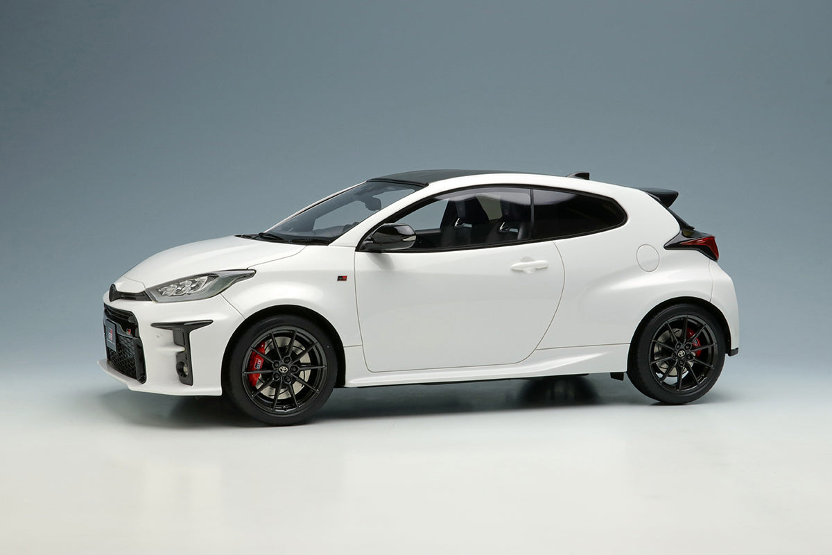IDEA 1:18 Scale Toyota GR Yaris RZ High Performance Diecast Model Car 2021 - Collectible Toy Vehicle for Display, Racing Enthusiasts & Car Lovers