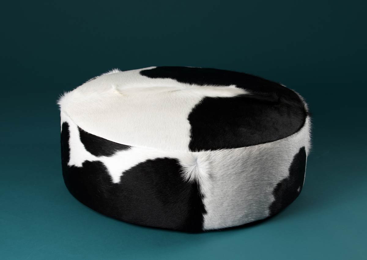 Premium Cowhide Round Ottoman Stool - 80x80x32cm Deep Seat - Handcrafted Leather Footrest & Storage Bench for Living Room, Bedroom & Office Decor