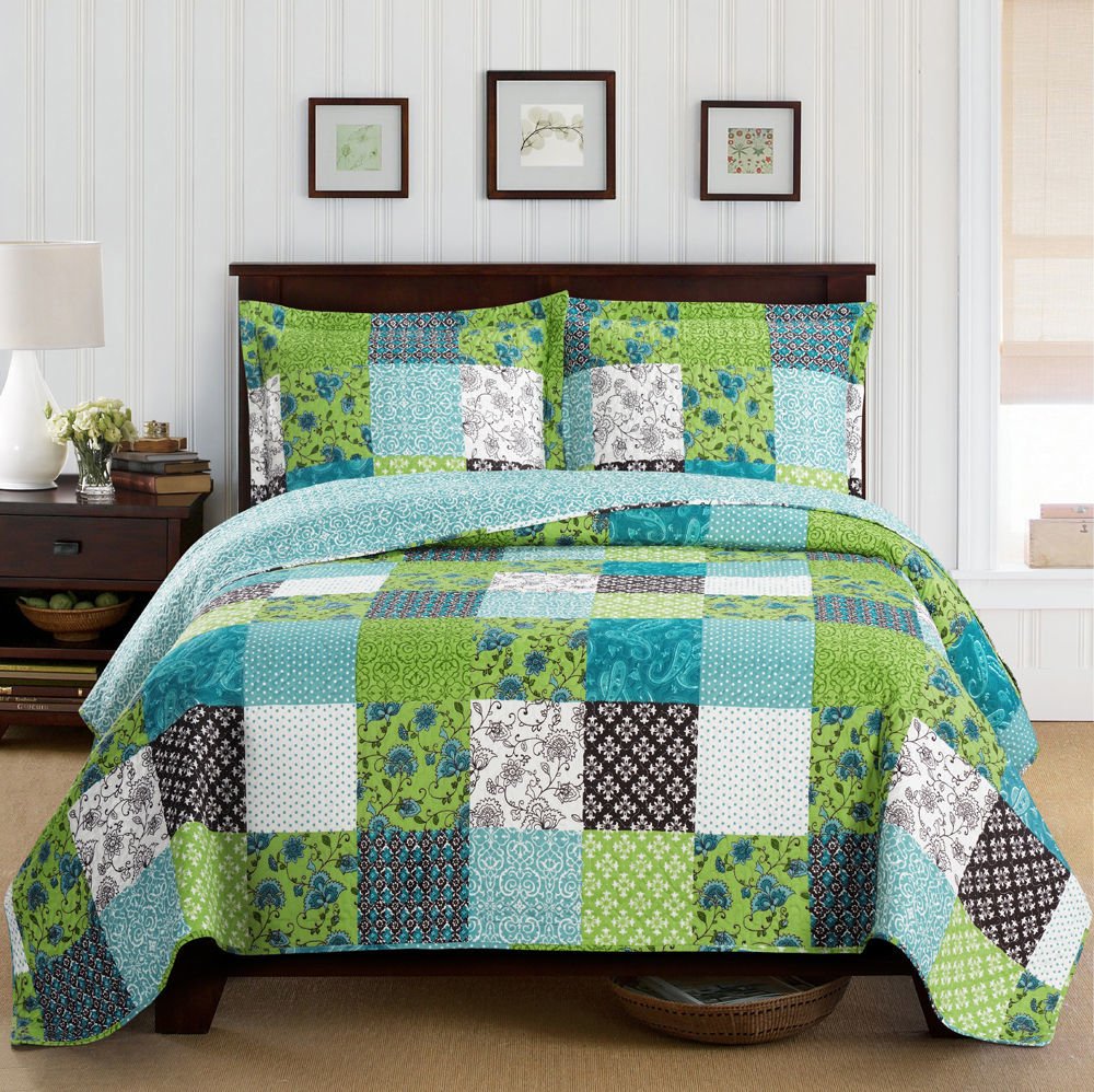 Reversible Bed Coverlet Set with 2 Pillow Shams - Full/Queen Size, Green & Blue Floral Rebekah Design - Soft & Breathable for All Seasons - Perfect for Master Bedroom, Guest Room, or Dorm Decor