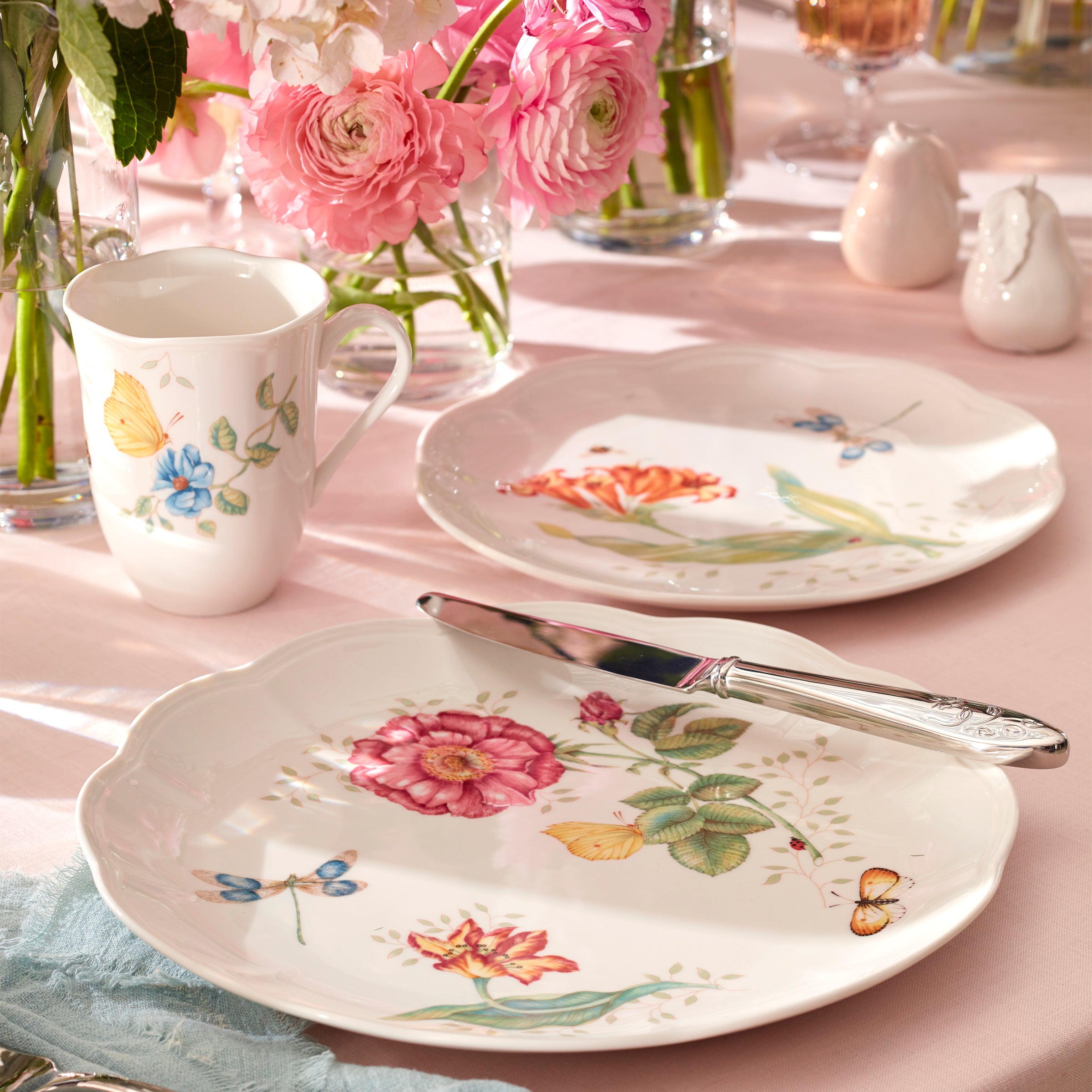 Butterfly Meadow Dragonfly Dinner Plate - Elegant Floral Design Ceramic Plate for Dining, Parties & Home Decor | Perfect for Everyday Meals, Special Occasions & Table Setting