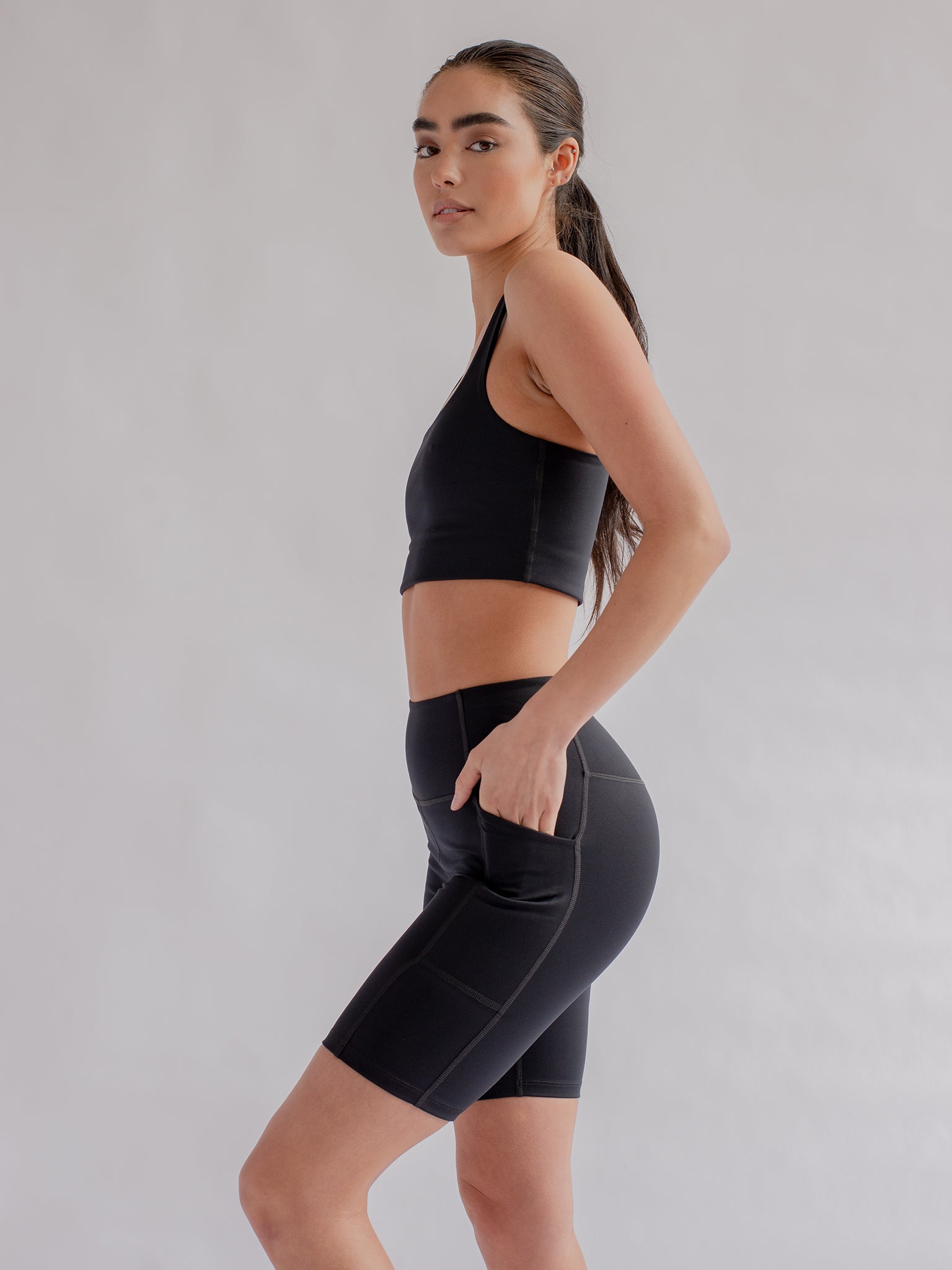 Girlfriend Collective Paloma Bra - High Support Sports Bra for Women, Seamless Workout Top for Running, Yoga & Gym - Eco-Friendly Activewear for Fitness & Everyday Wear