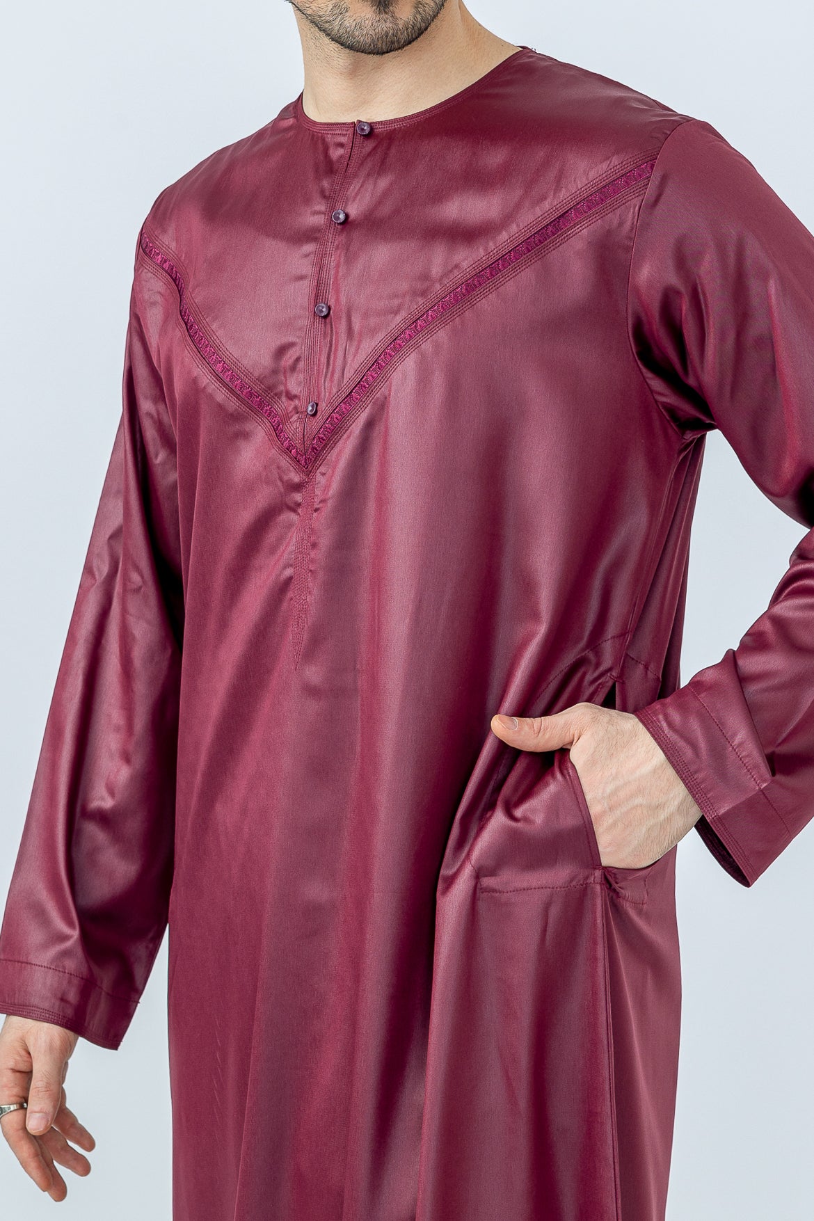 Premium Maroon Omani Thobe for Men | Traditional Arabic Robe | Eid & Wedding Outfit | Perfect for Special Occasions & Cultural Events