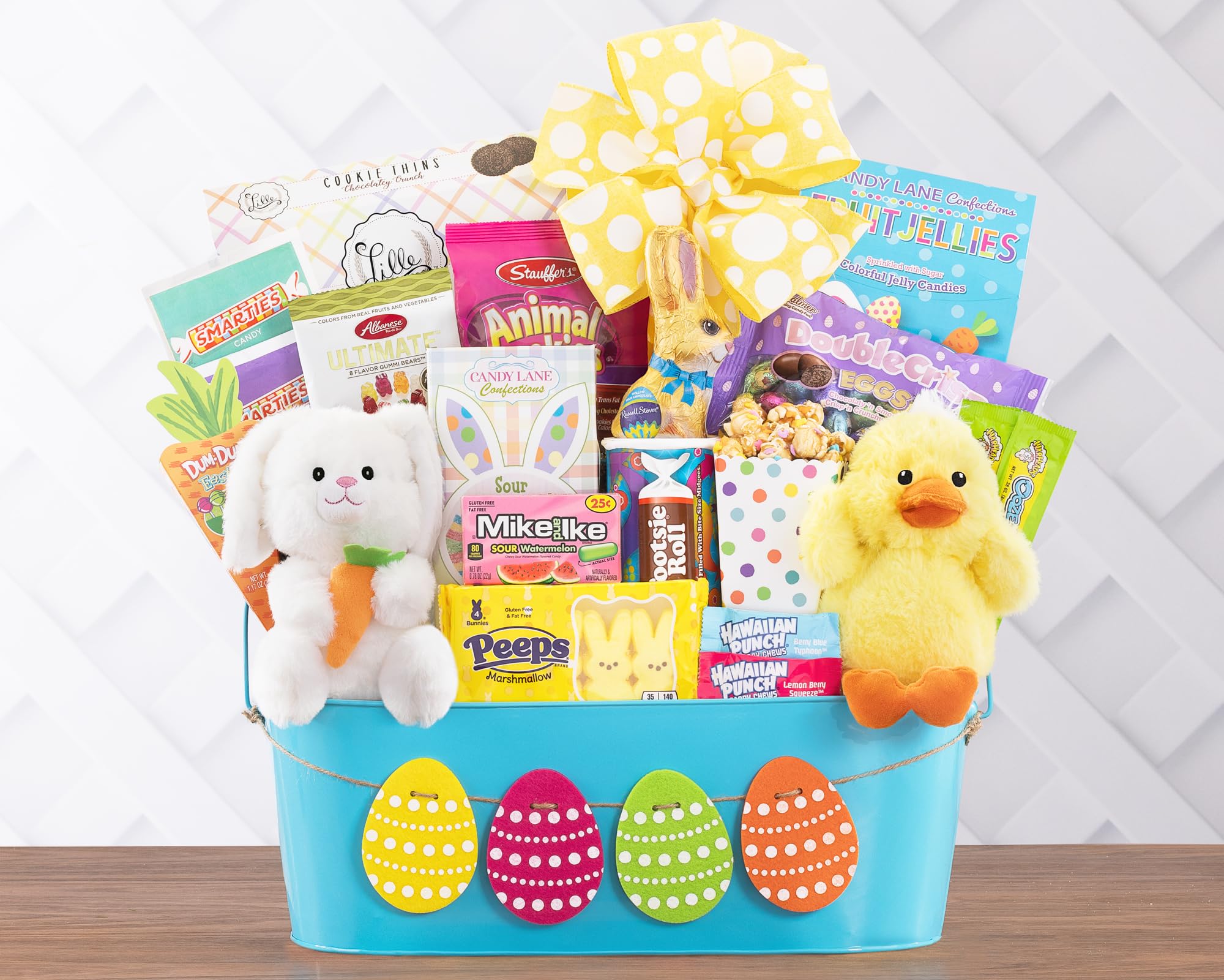 Premium Easter Gift Basket by Wine Country - Delicious Assortment for Holidays, Parties & Family Gatherings