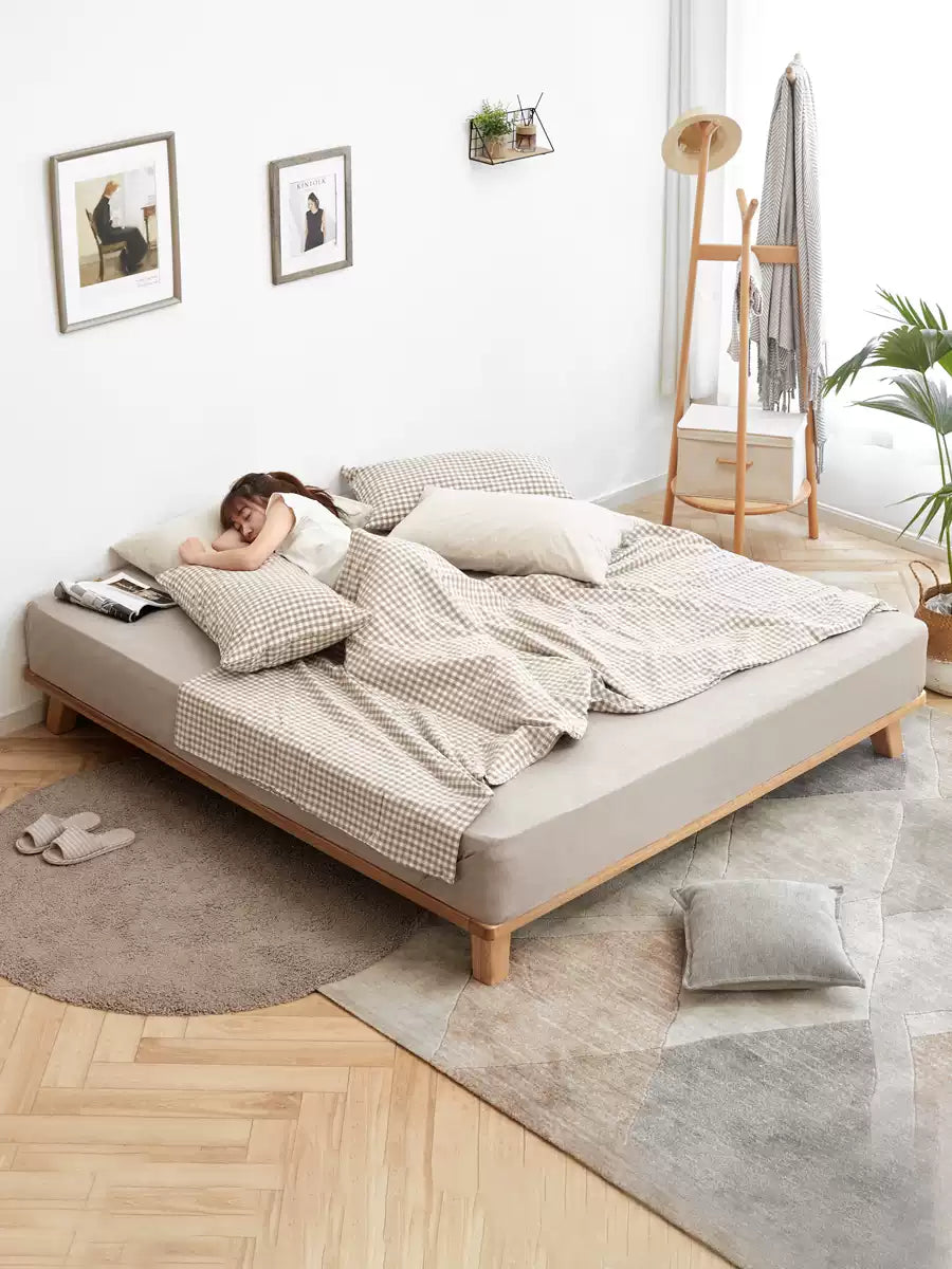 Solid Oak Wood Platform Bed Frame - No Headboard - Queen Size - Modern Minimalist Bedroom Furniture for Small Spaces & Apartments