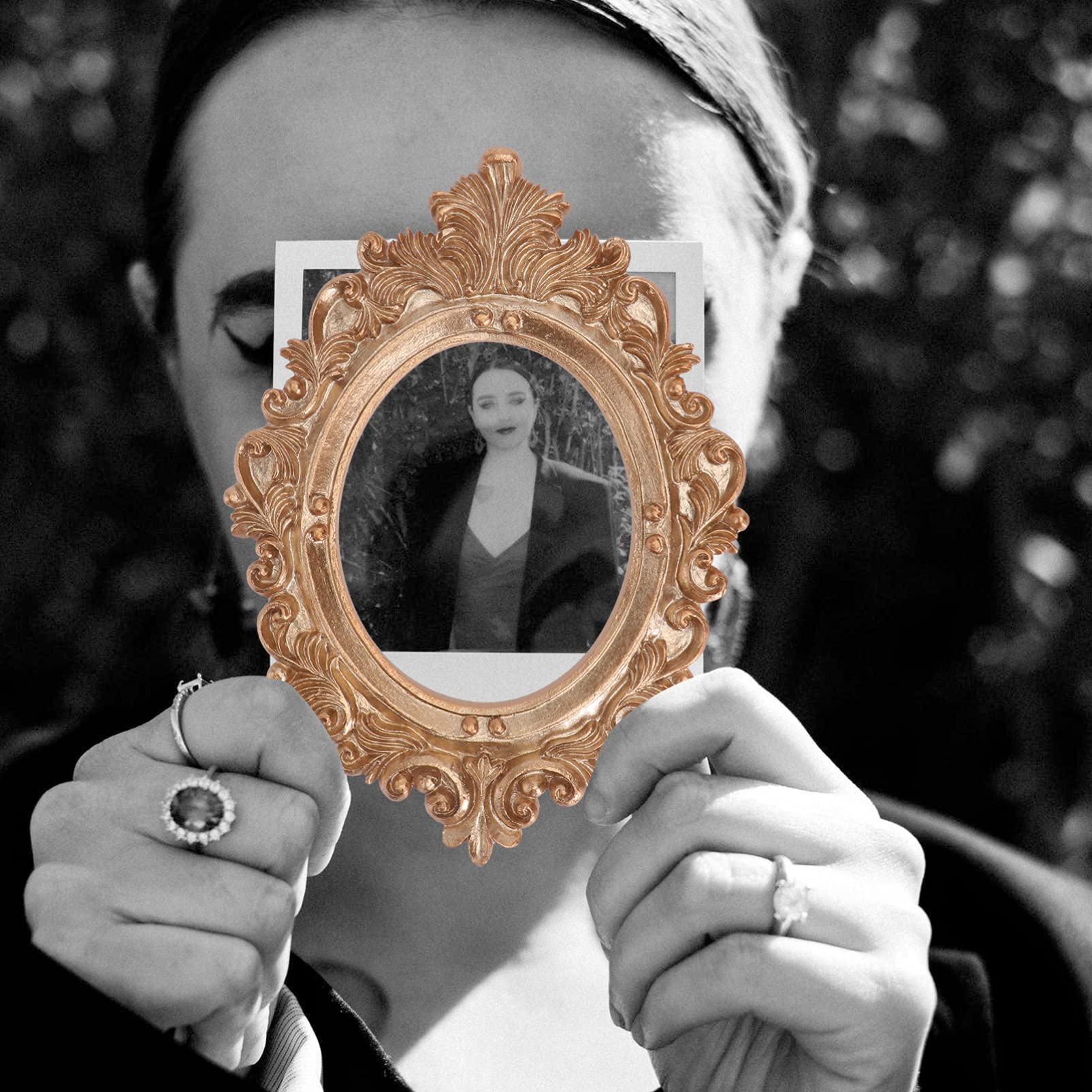 HEALLILY 2-Piece Decorative Photo Frame Set - Elegant Resin Home Decor for Wall & Tabletop - Perfect for Living Room, Bedroom, Office Display & Gift Giving