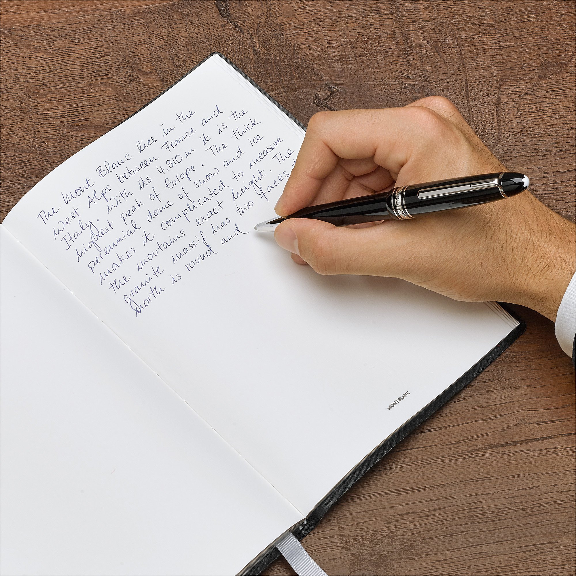 Montblanc Ballpoint Pen Refills (M) Modena Red 124516 - Medium Tip Refill Cartridges for Montblanc Ball Pens - 2 Pack Red Ink Refills - Perfect for Office, Business Signatures & Luxury Gift Giving