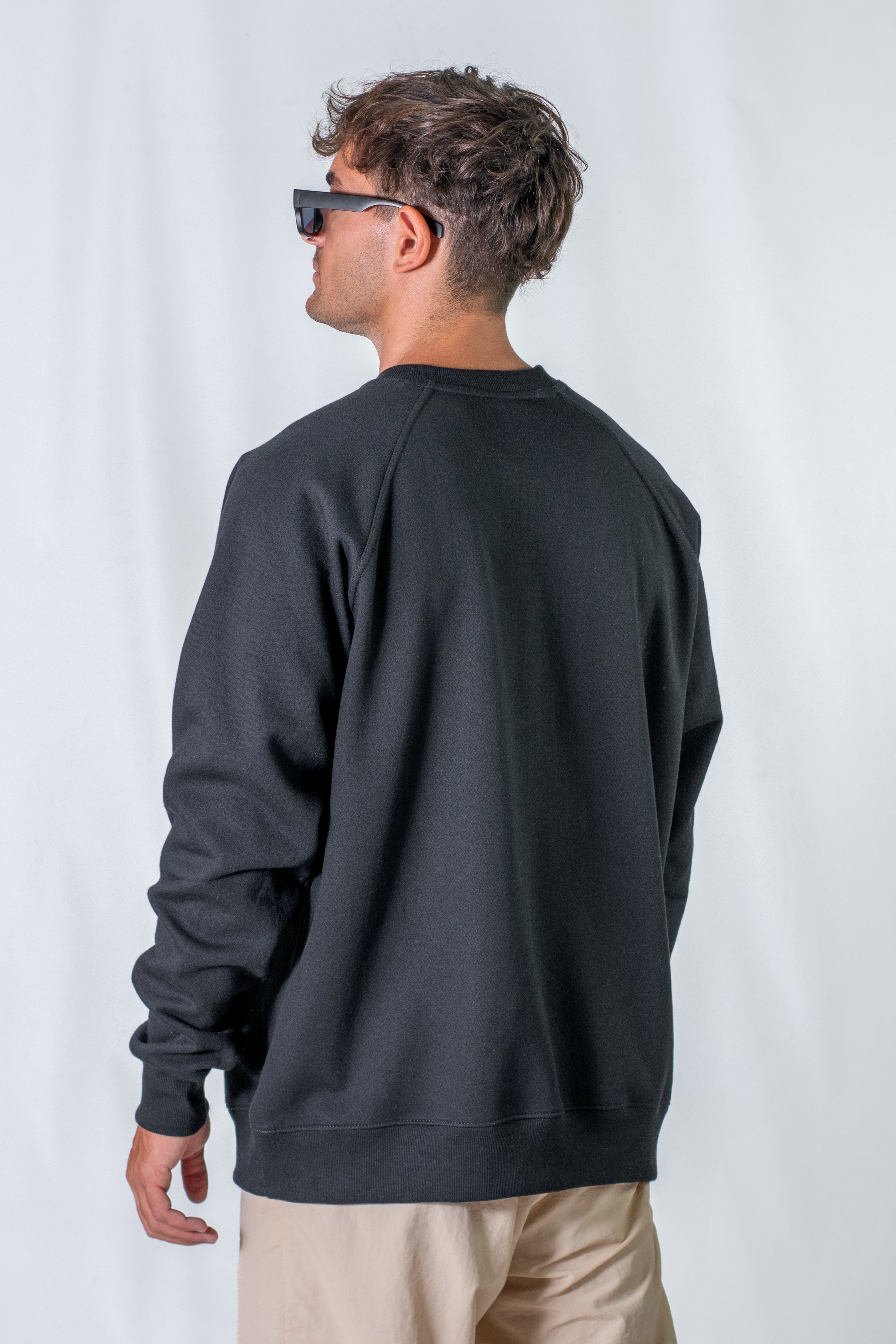 Ocn Raglan H Comb Base Black Sweatshirt - Comfortable & Stylish for Casual Wear, Gym, and Everyday Outfits