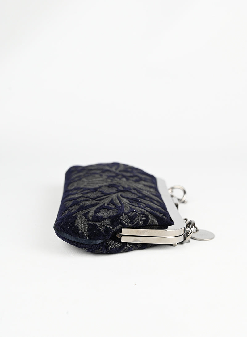 Gucci Embroidered Velvet Shoulder Bag in Blue - Perfect for Evening Events & Luxury Fashion Accessories
