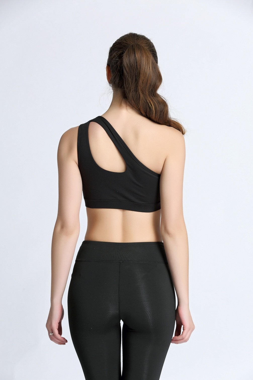 Bakerdani Women's One Shoulder Sports Bra - Sexy & Supportive Workout Top for Yoga, Running & Gym - Breathable & Comfortable Activewear for Fitness & Lounge