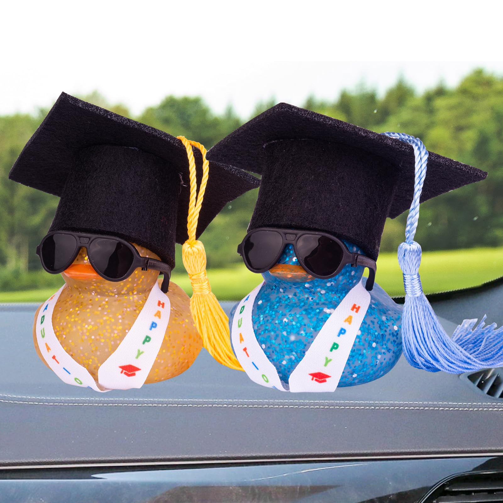 MuMyer Graduation Rubber Duck Car Decor - Mini Sunglasses, Graduate Hat & Sash Dashboard Ornament for Graduation Gifts | Perfect for Car Dashboard, Office Desk & Graduation Party Decorations