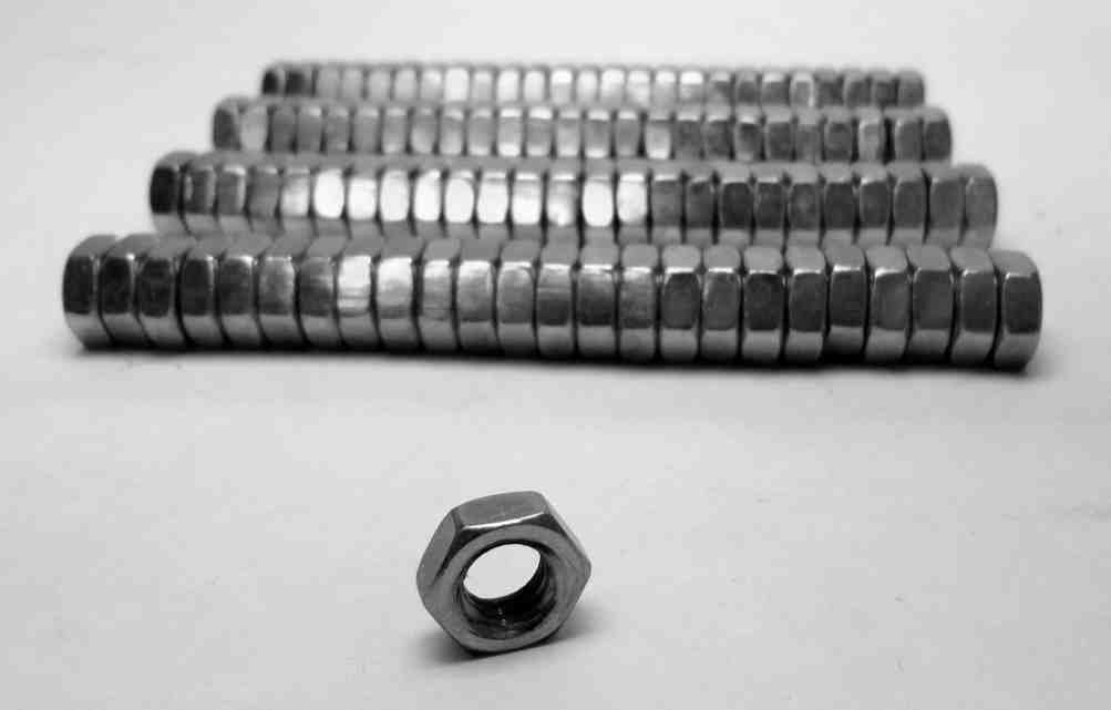 Steinjäger 10-32 RH Jam Nuts Bulk Pack (100-Pack) - Heavy Duty Fasteners for Automotive, Machinery & DIY Projects