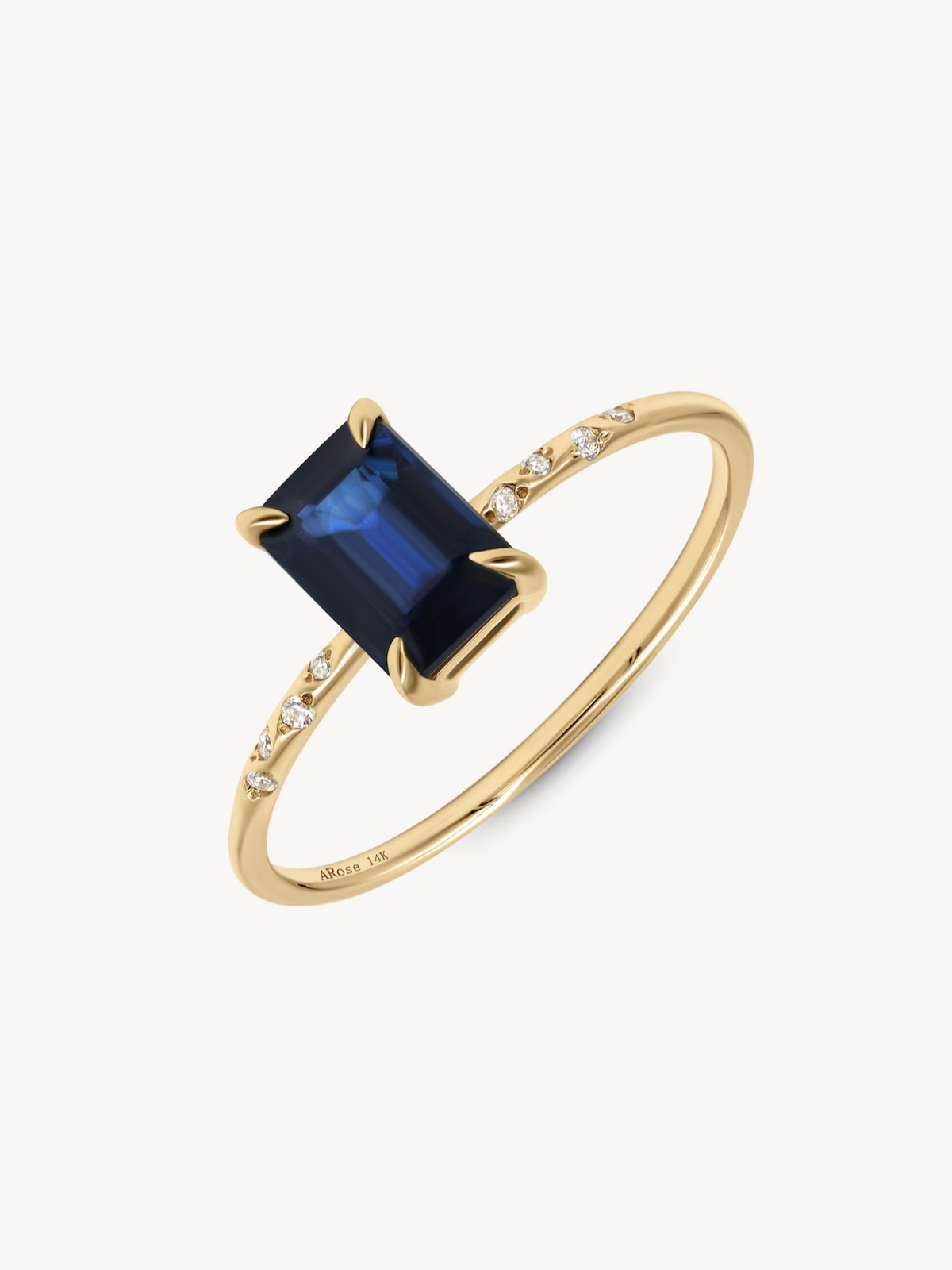 Stunning Large Starry Sapphire Ring for Women - Elegant Blue Gemstone Jewelry for Engagement, Wedding & Special Occasions