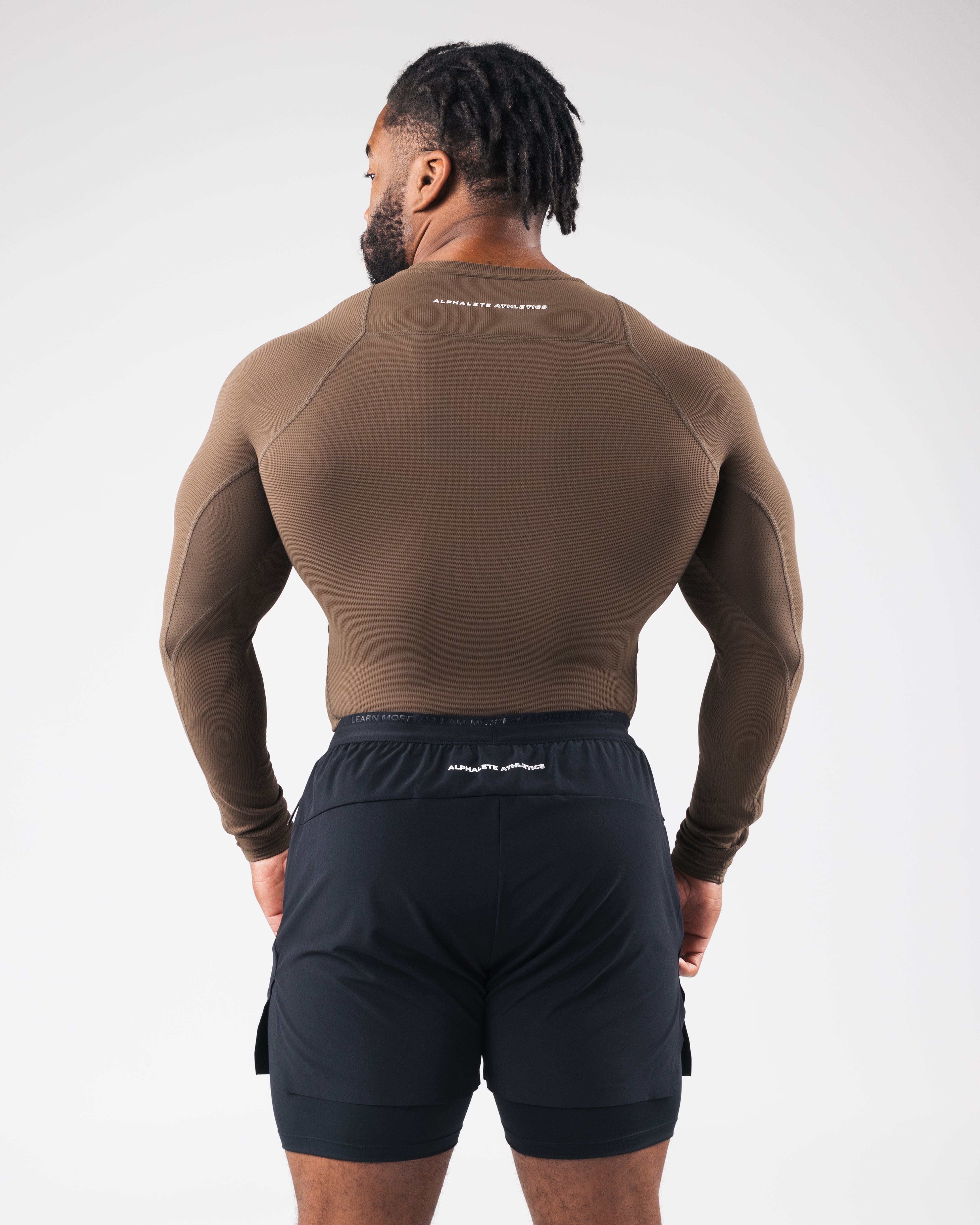 High-Performance Long Sleeve Shirt for Men & Women - Comfortable Carob Brown Activewear for Running, Hiking & Outdoor Sports