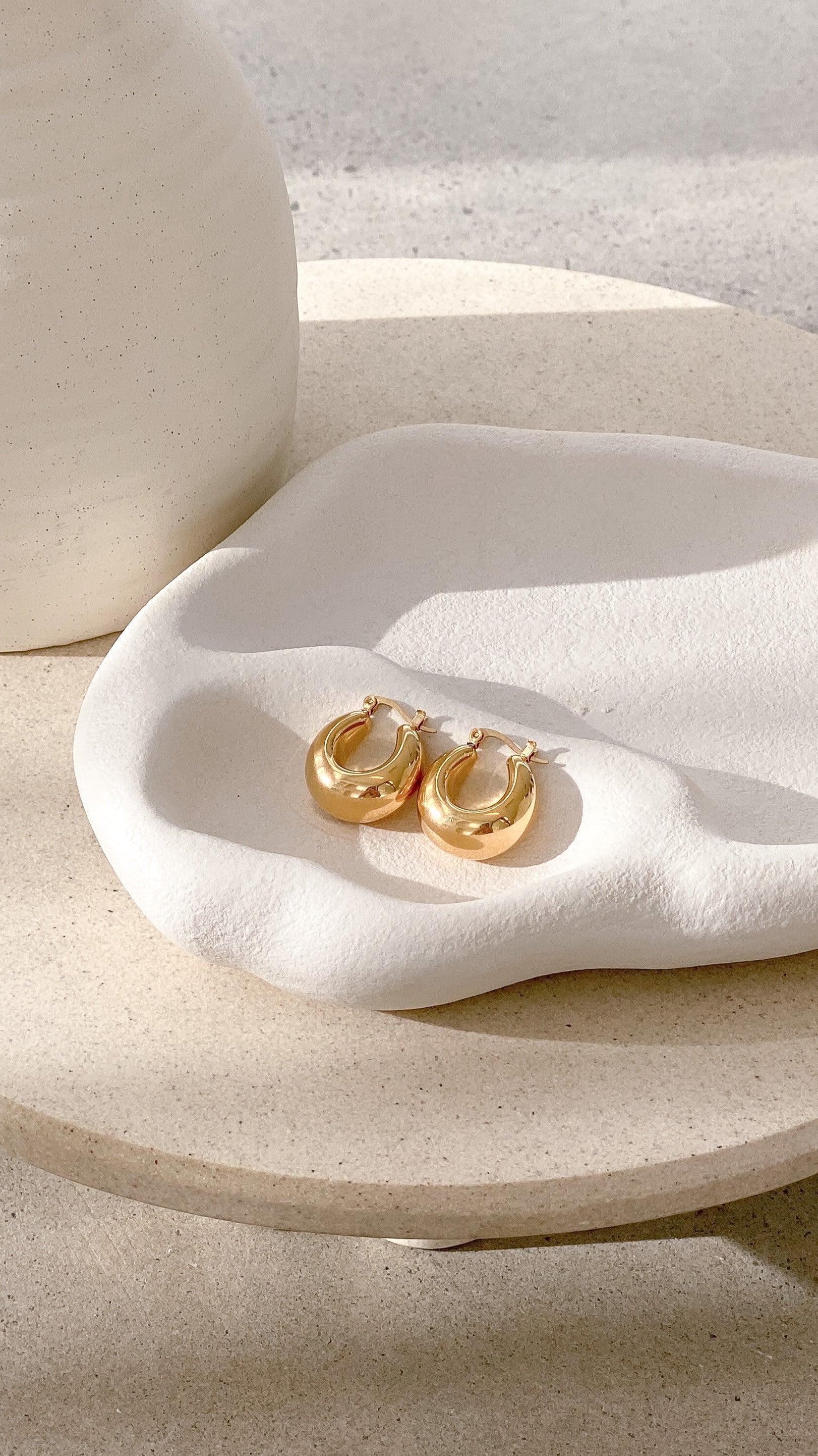 Forte Gold Hoop Earrings for Women - Elegant & Stylish Jewelry for Everyday Wear, Parties & Special Occasions