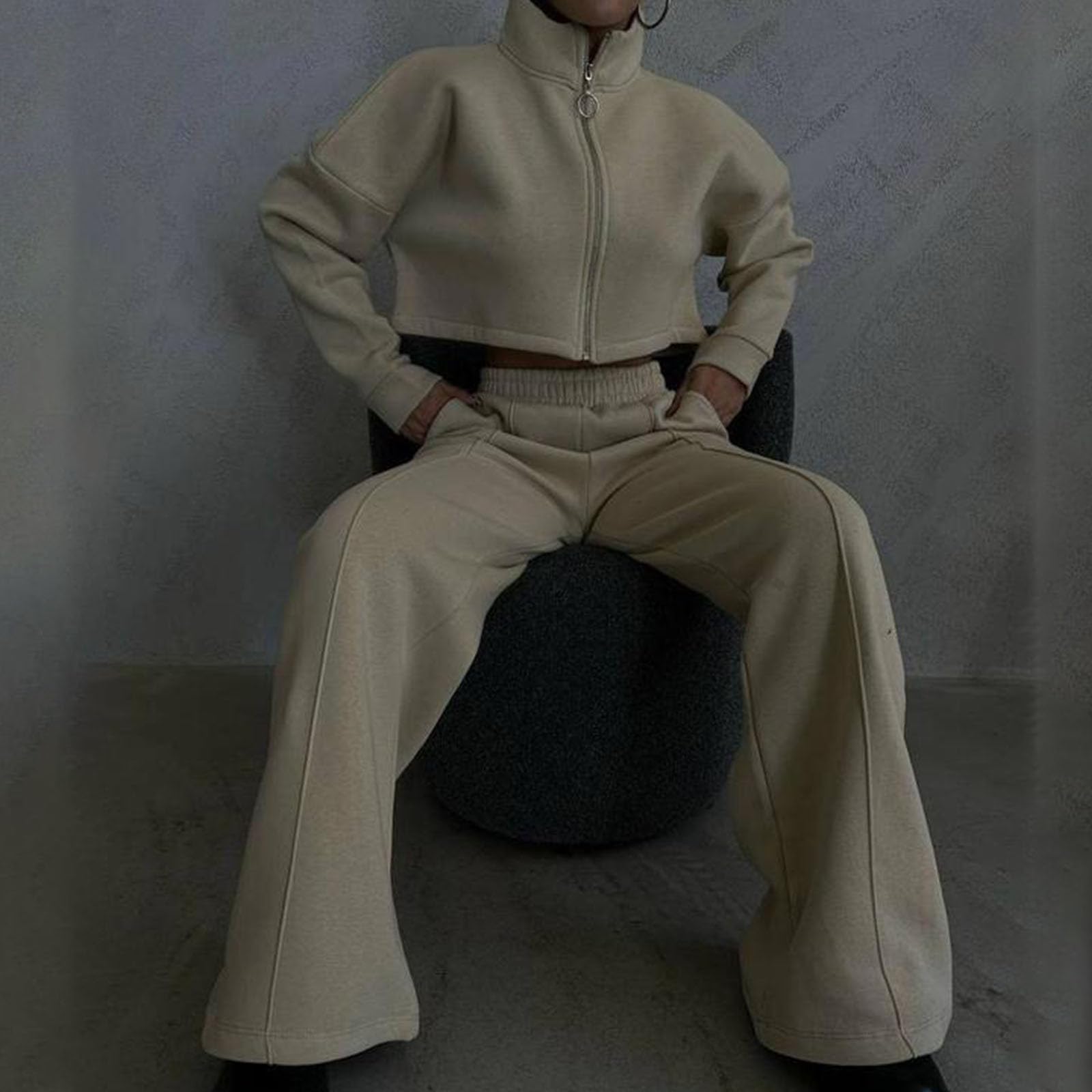 Women's 2-Piece Sweatsuit Set - Cropped Zip Up Hoodie & Lounge Palazzo Pants | Trendy Travel Outfit, Casual Streetwear, Gym & Yoga Wear, Home Loungewear