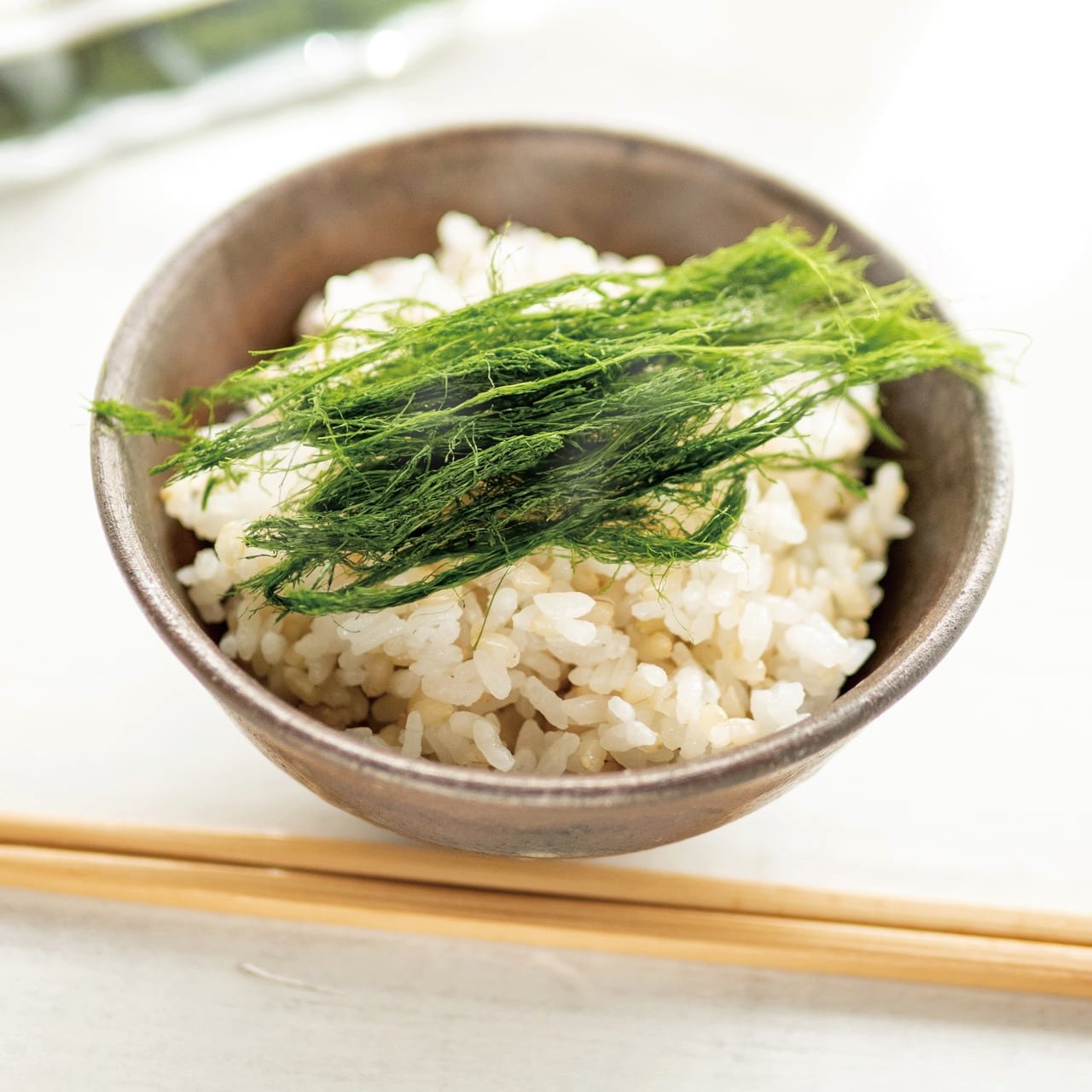 Premium Aonori Japanese Green Laver Seaweed Strands - 10g Dried Sea Vegetable for Sushi, Rice Seasoning & Japanese Cooking
