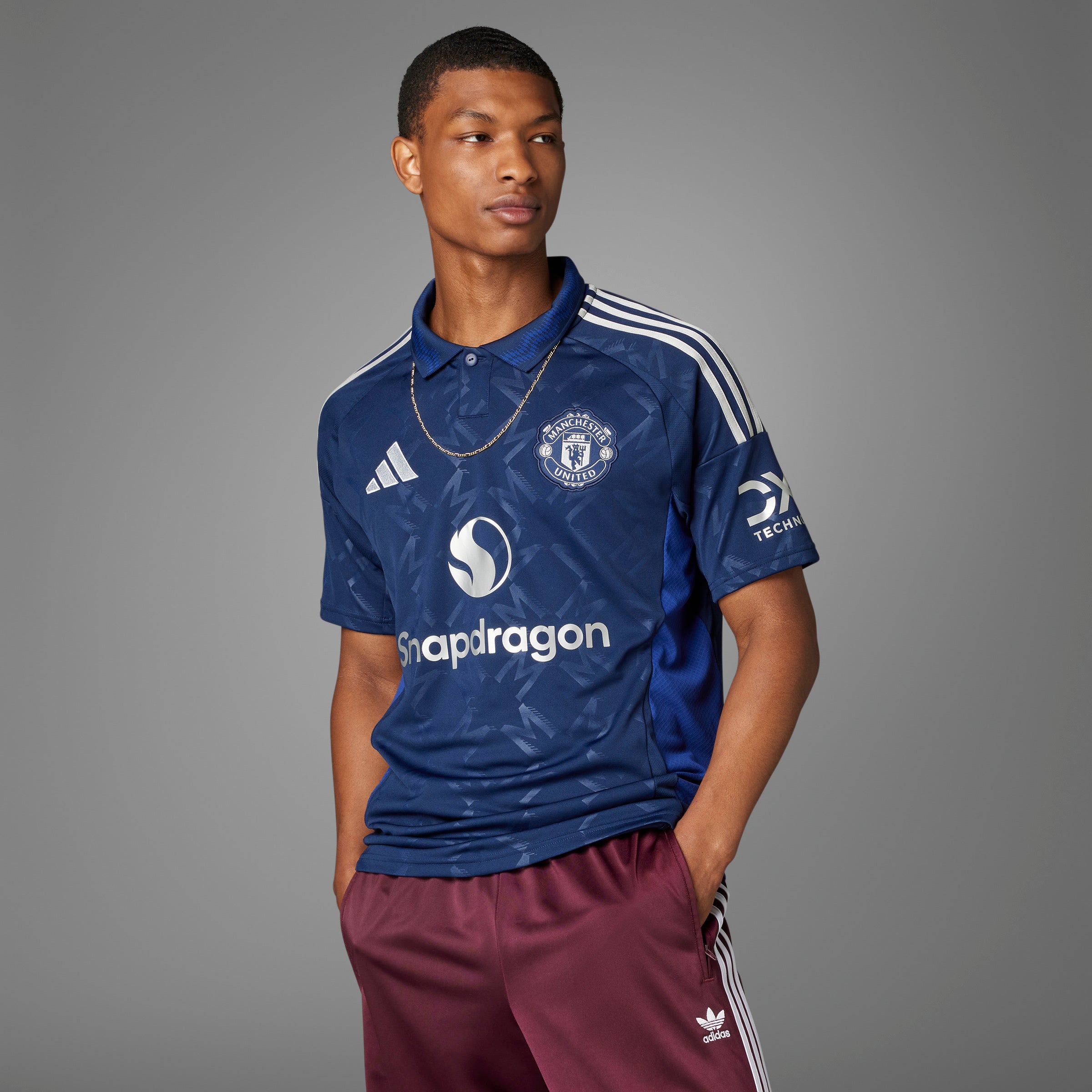 Adidas Manchester United 24/25 Away Short Sleeve Soccer Jersey - Authentic Football Shirt for Fans & Players - Perfect for Matchdays, Training & Casual Wear