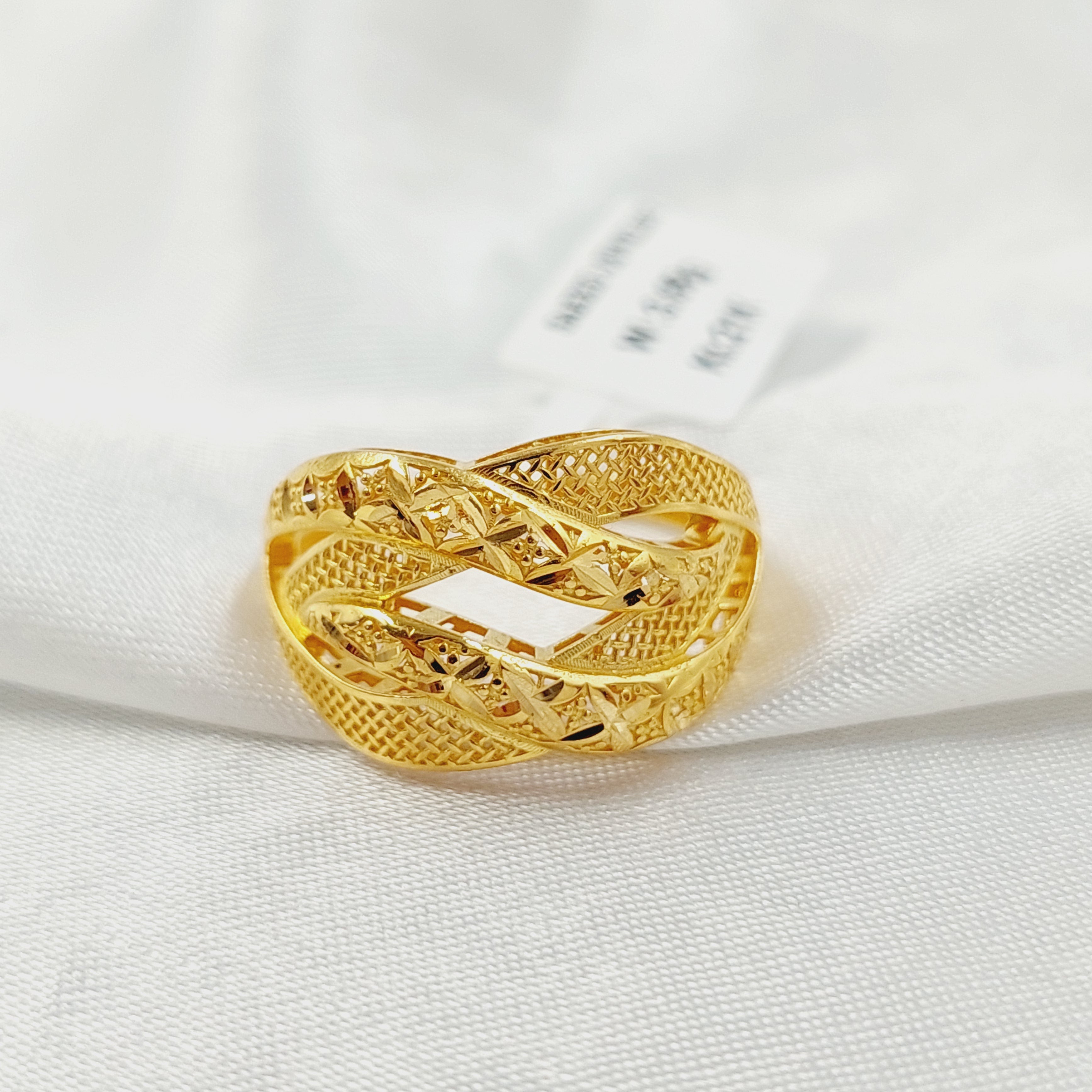 21K Gold Deluxe Ring 34407 - Elegant & Luxurious Jewelry for Women, Perfect for Weddings, Anniversaries & Special Occasions
