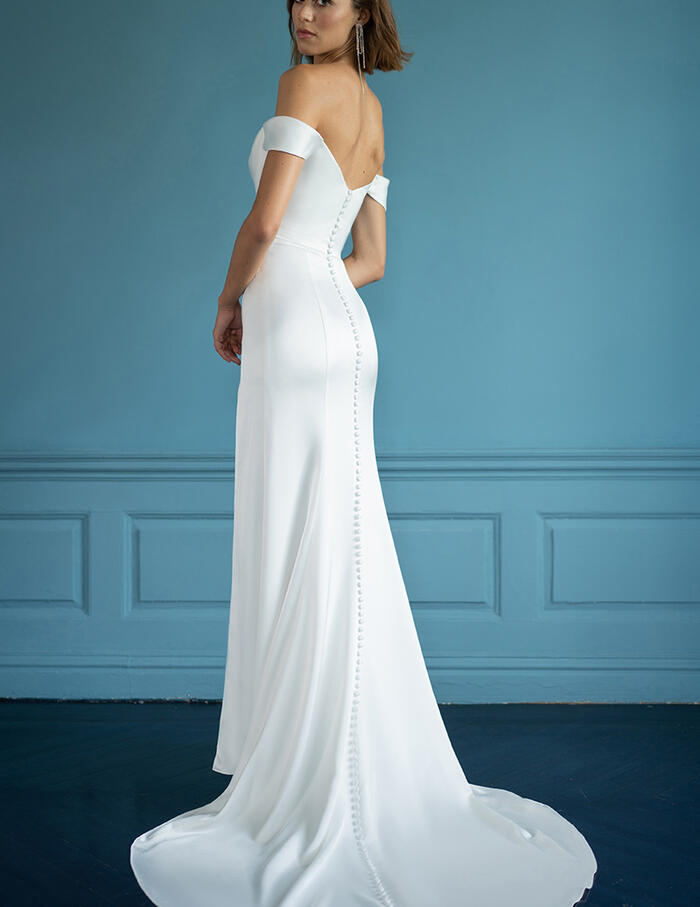 Jenny Yoo Viviana Wedding Gown - Elegant A-Line Bridal Dress with Lace Details | Perfect for Beach, Church & Formal Weddings